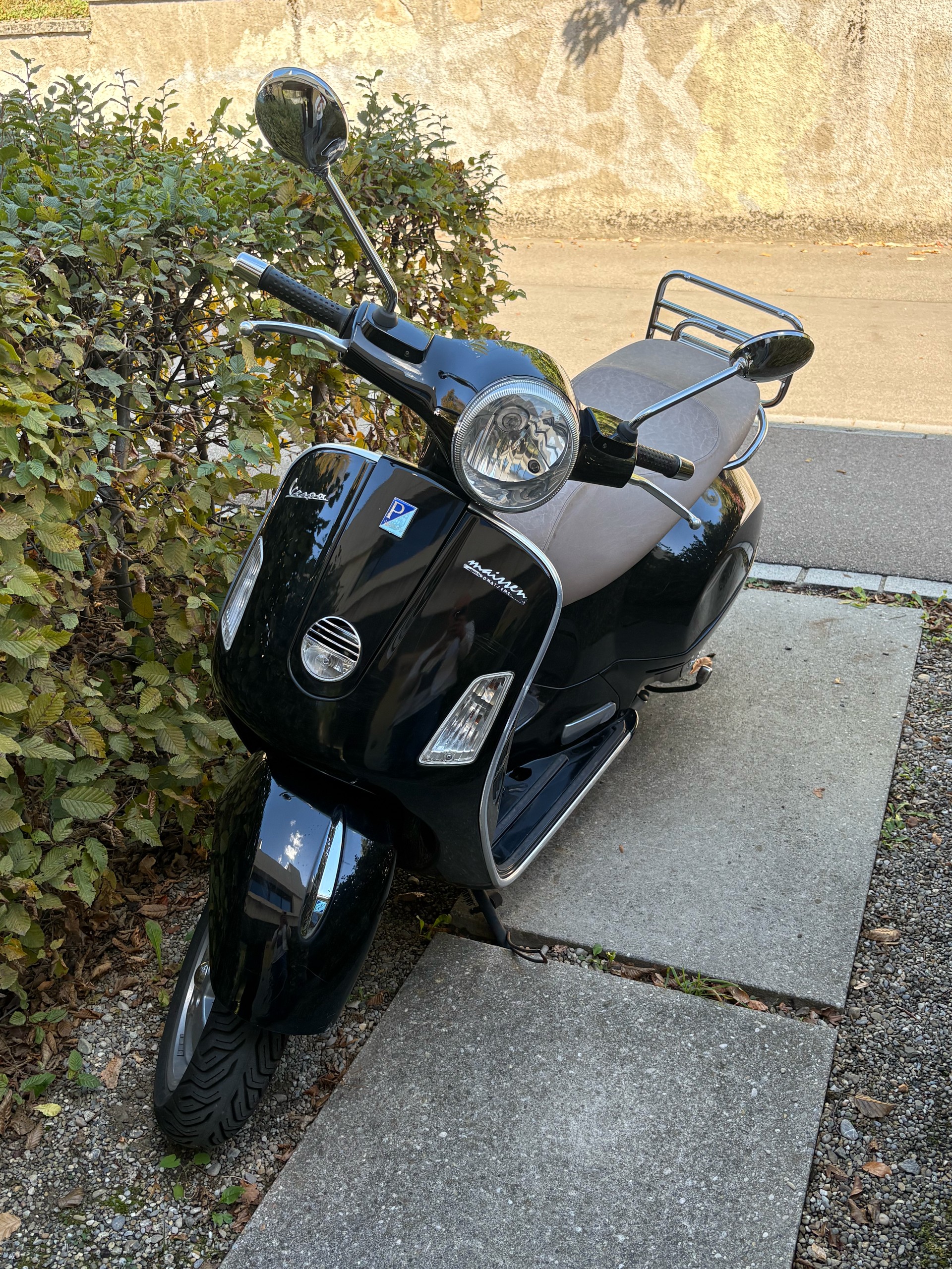 PIAGGIO Vespa 125 GTS-image-9
