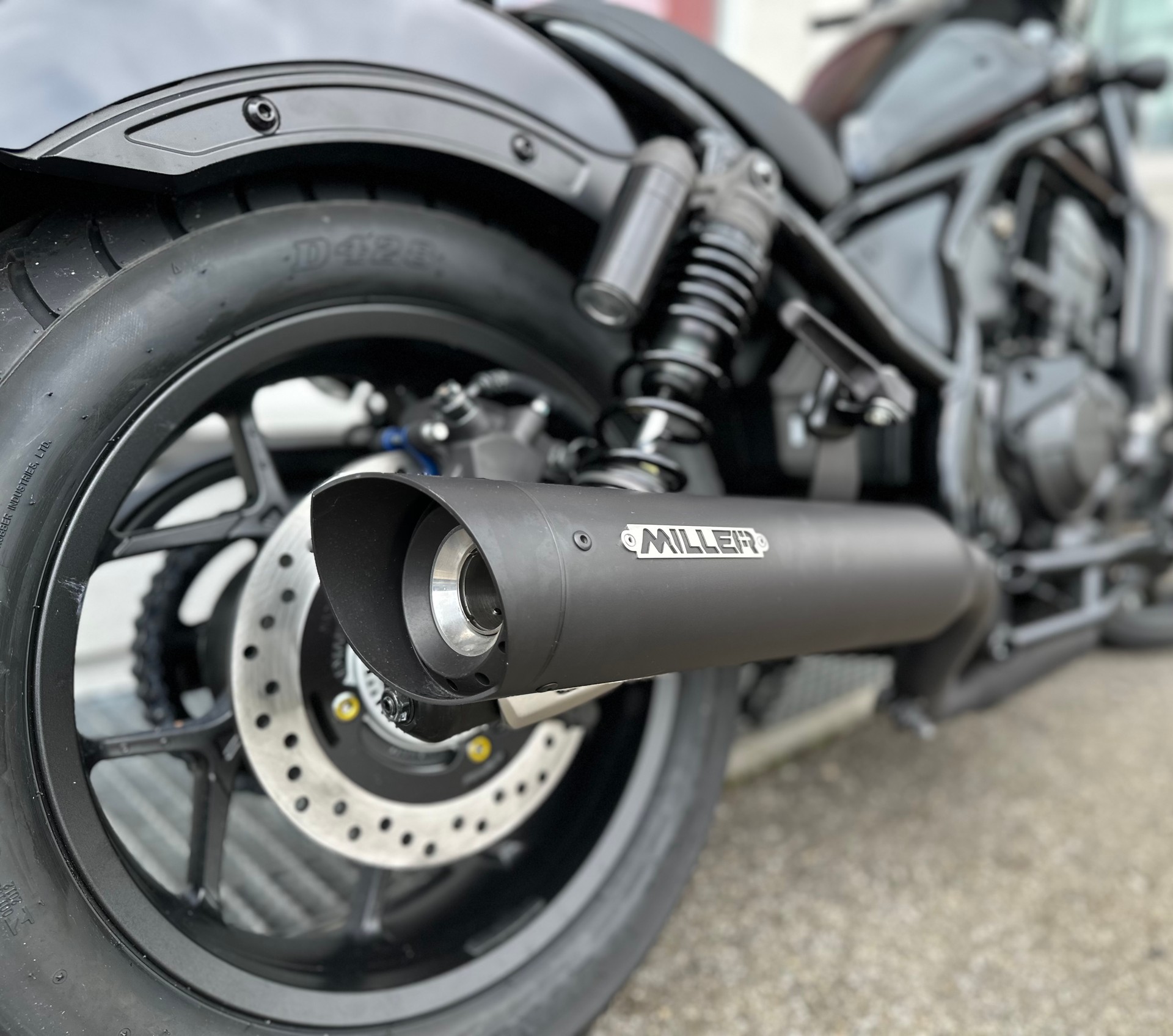 HONDA CMX 1100 Rebel manuell-image-7