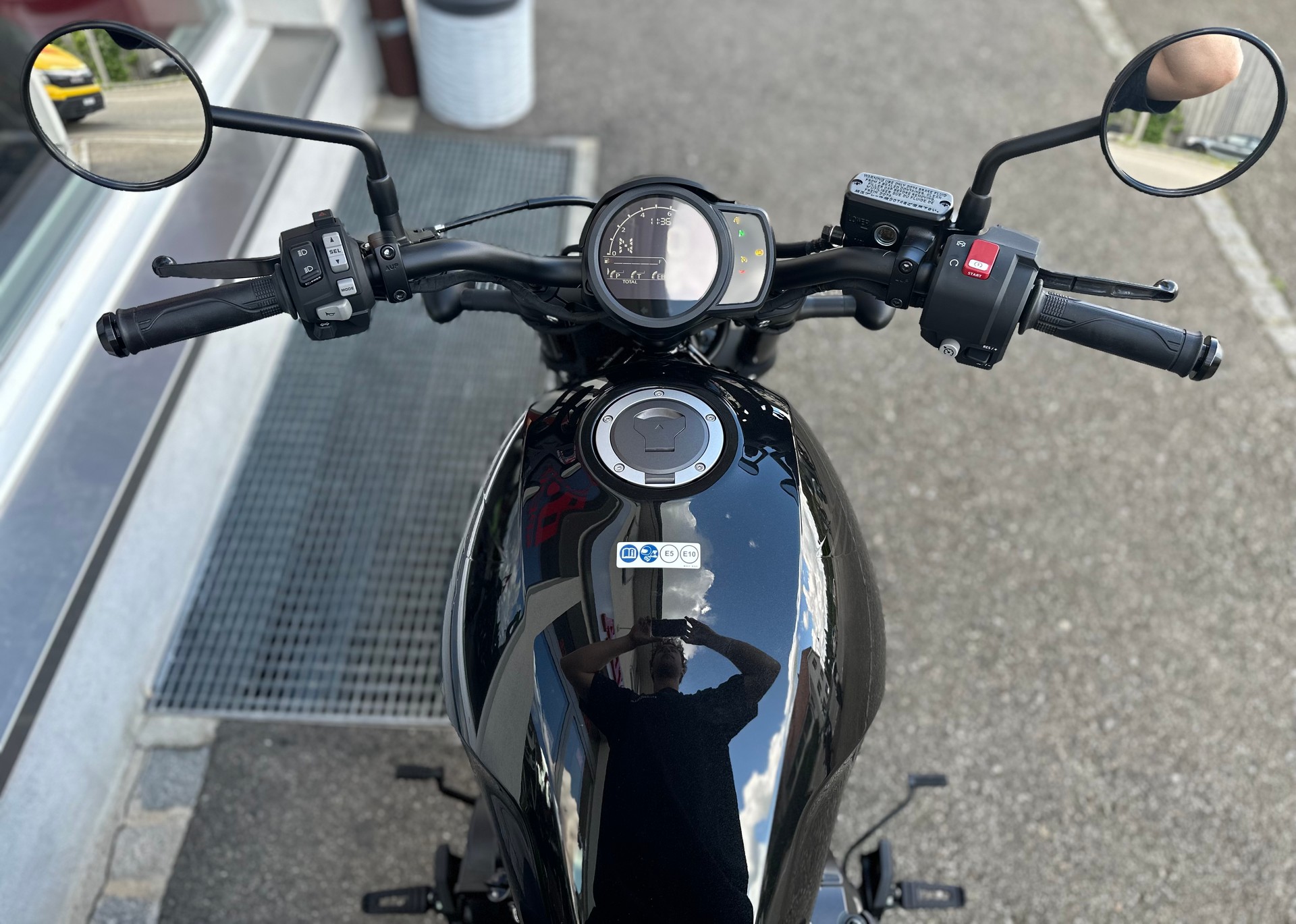 HONDA CMX 1100 Rebel manuell-image-9