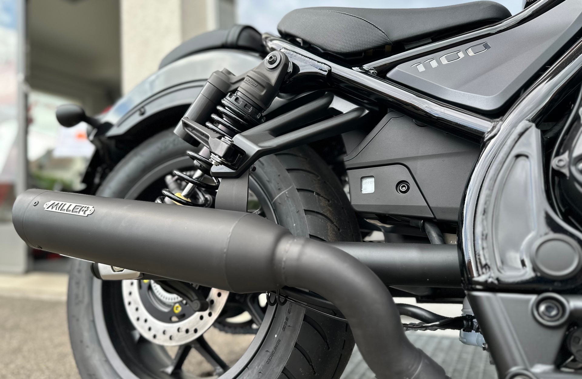 HONDA CMX 1100 Rebel manuell-image-5