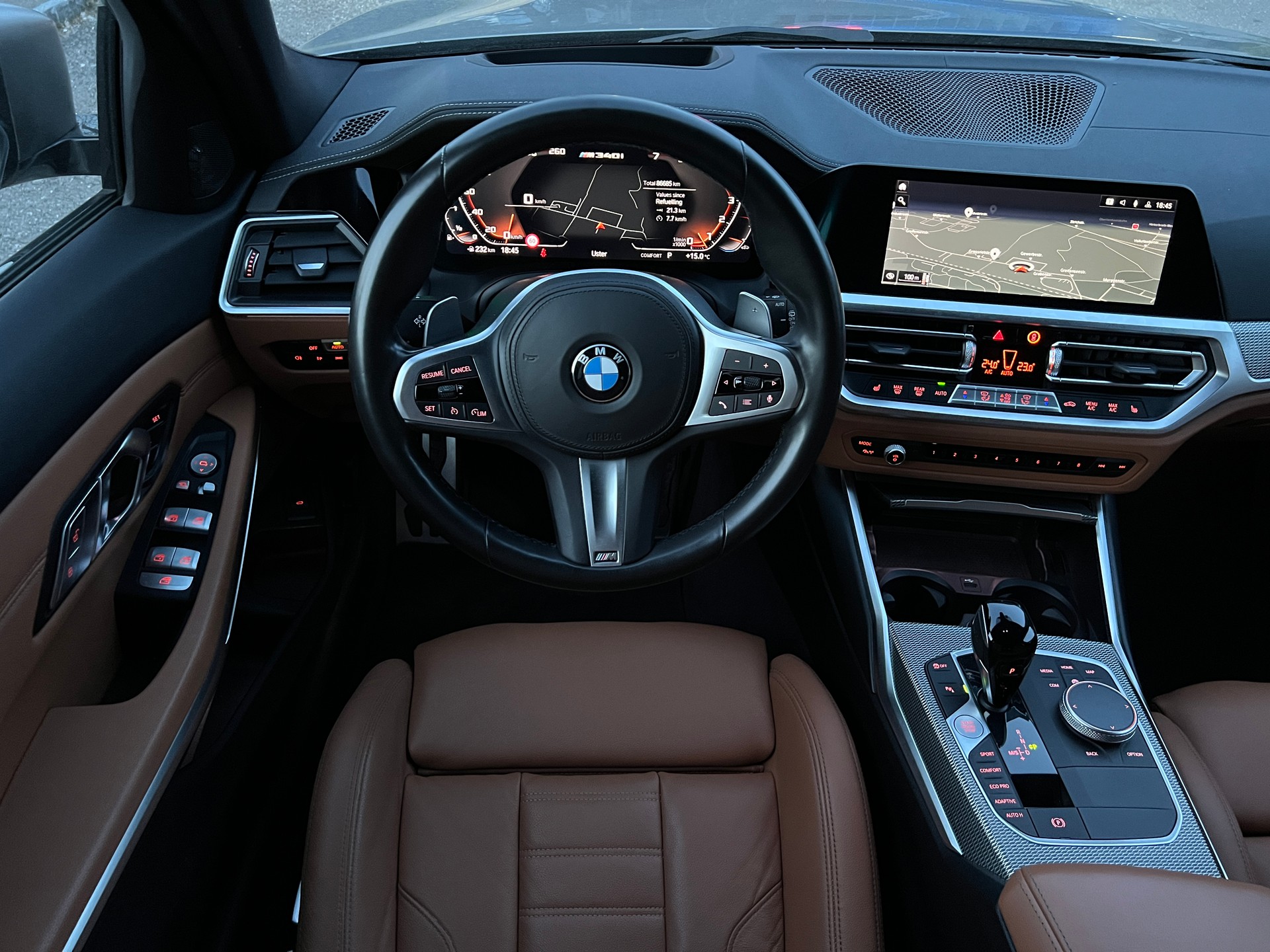 BMW M340i xDrive 48V Touring Steptronic-image-6