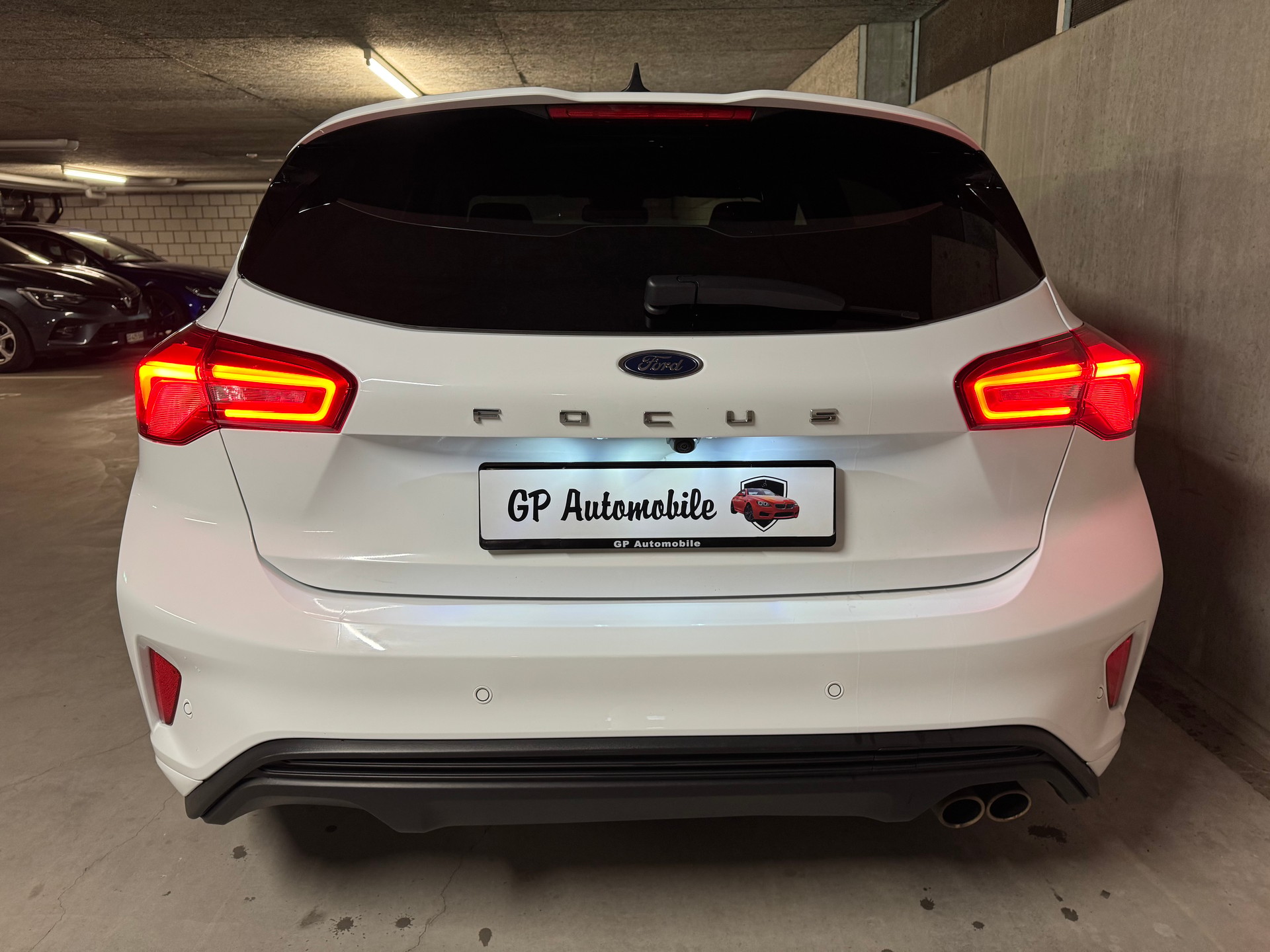 FORD Focus 1.5 SCTi ST Line X Automatic-image-13