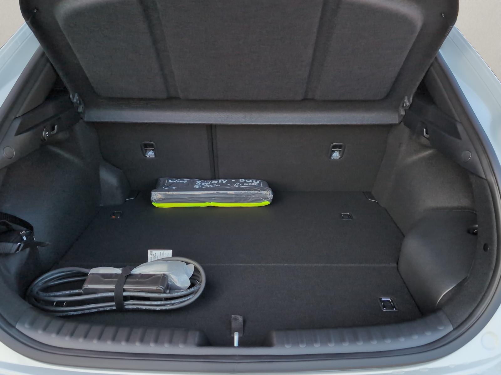 KIA XCeed 1.6 GDi Plug-in Hybrid Style-image-14