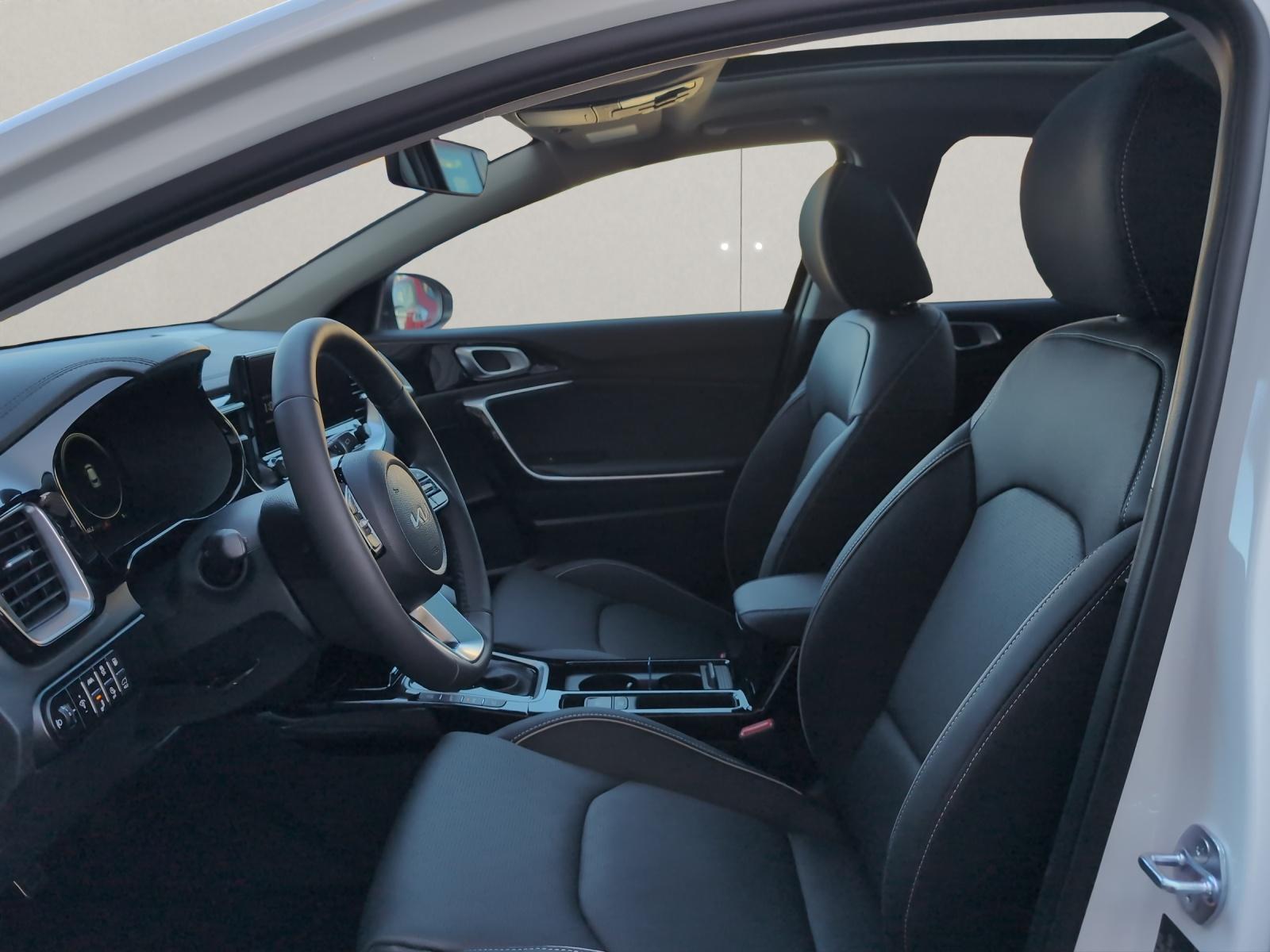 KIA XCeed 1.6 GDi Plug-in Hybrid Style-image-8