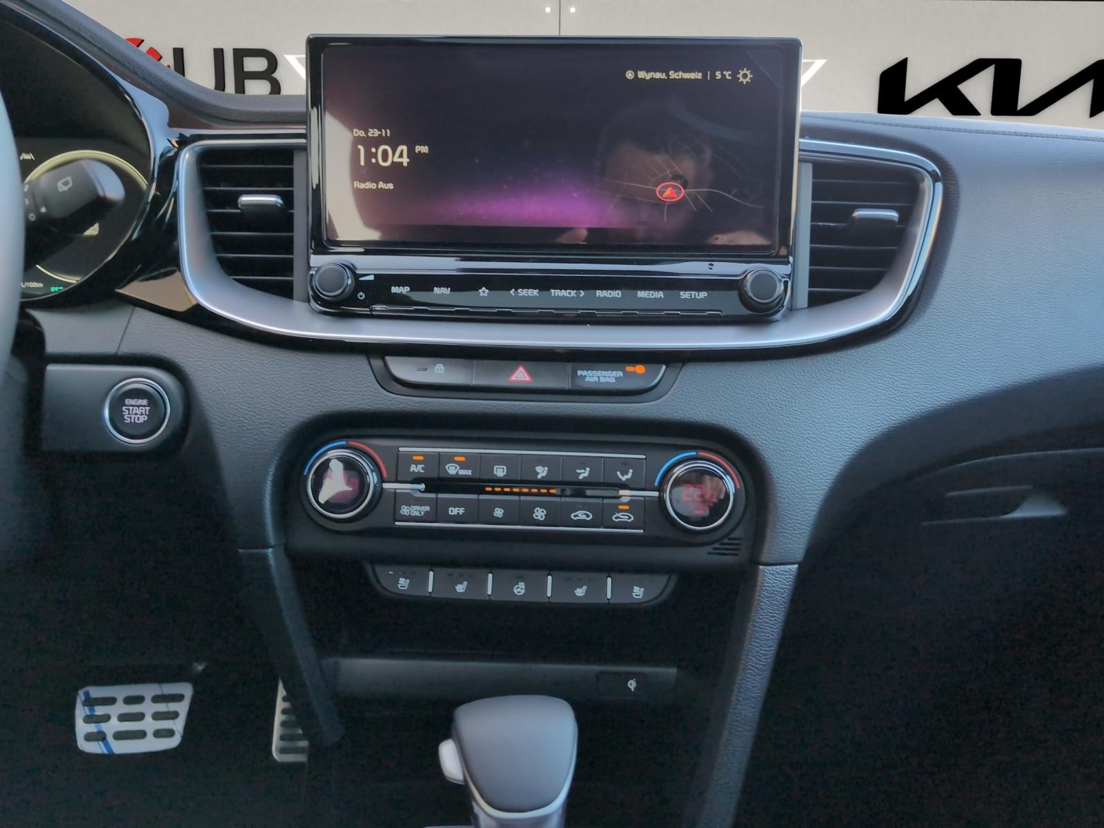 KIA XCeed 1.6 GDi Plug-in Hybrid Style-image-12