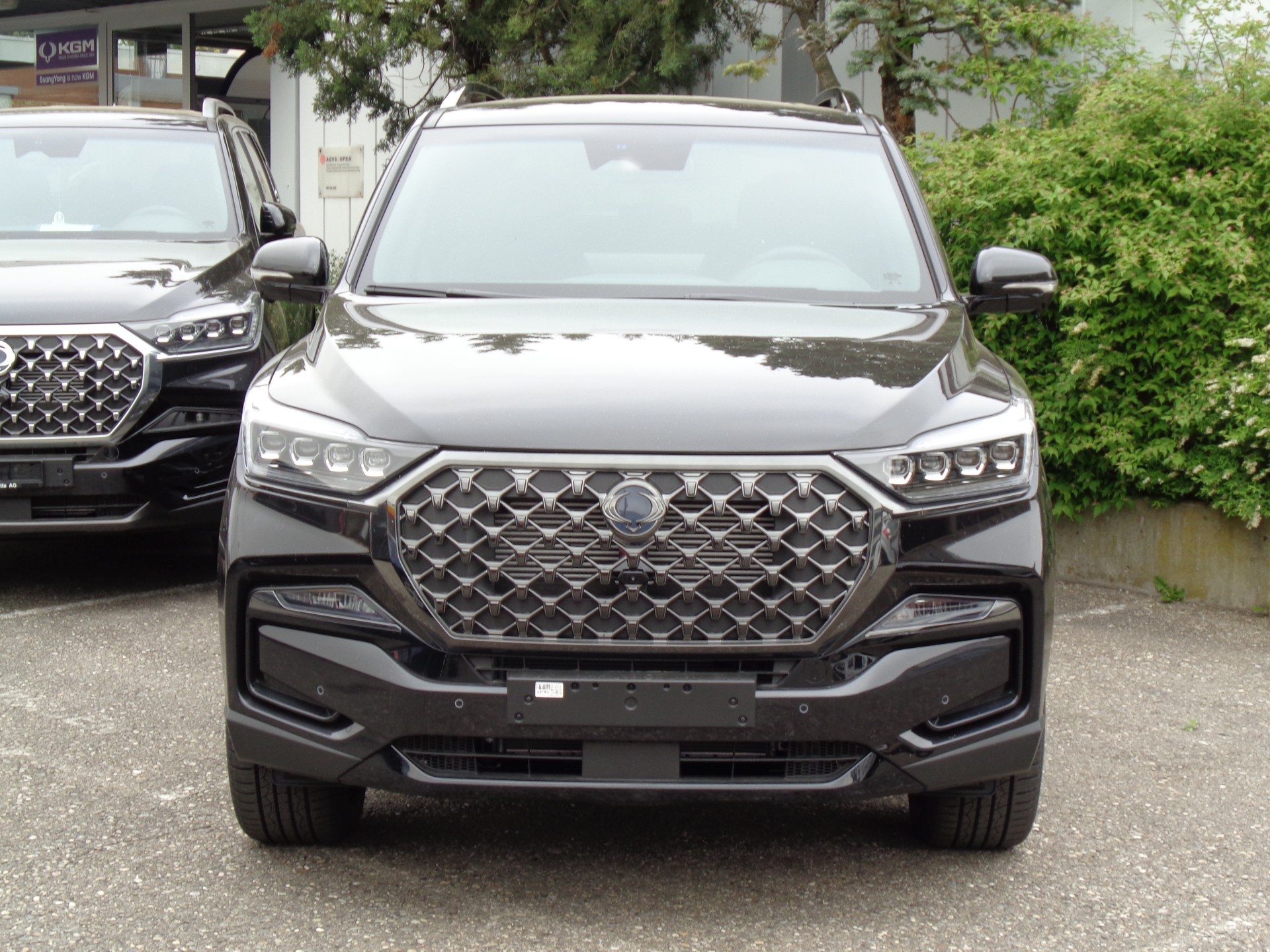 KGM-SsangYong Rexton 2.2 CRDi Blackline 4WD AT-showroom-element-1