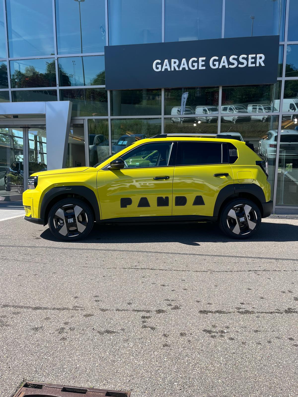 FIAT Grande Panda Elektro La Prima-showroom-element-1