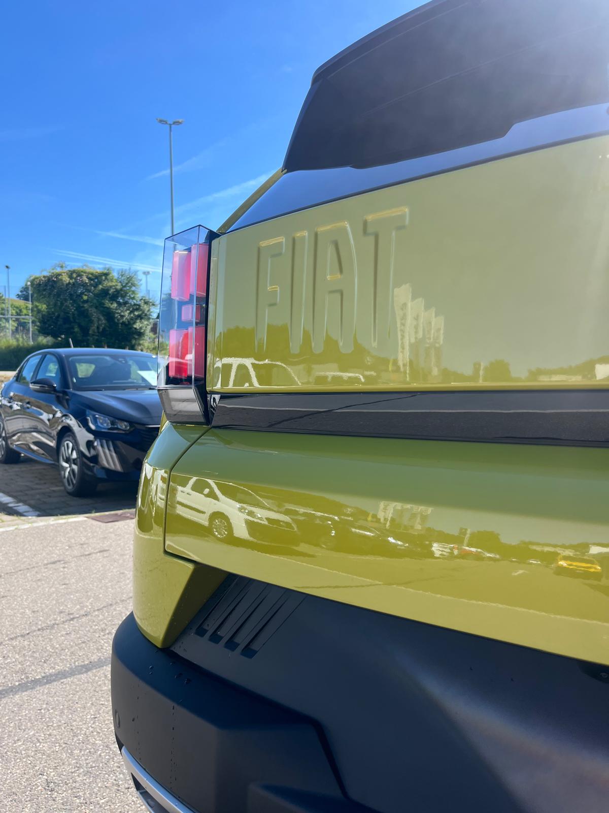 FIAT Grande Panda Elektro La Prima-image-7