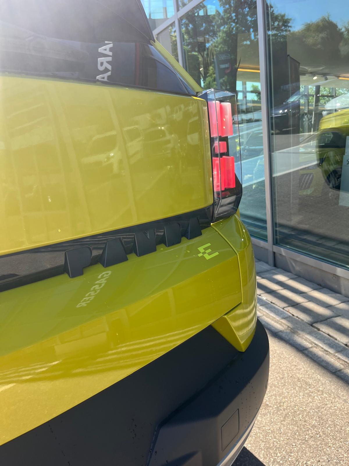 FIAT Grande Panda Elektro La Prima-image-8