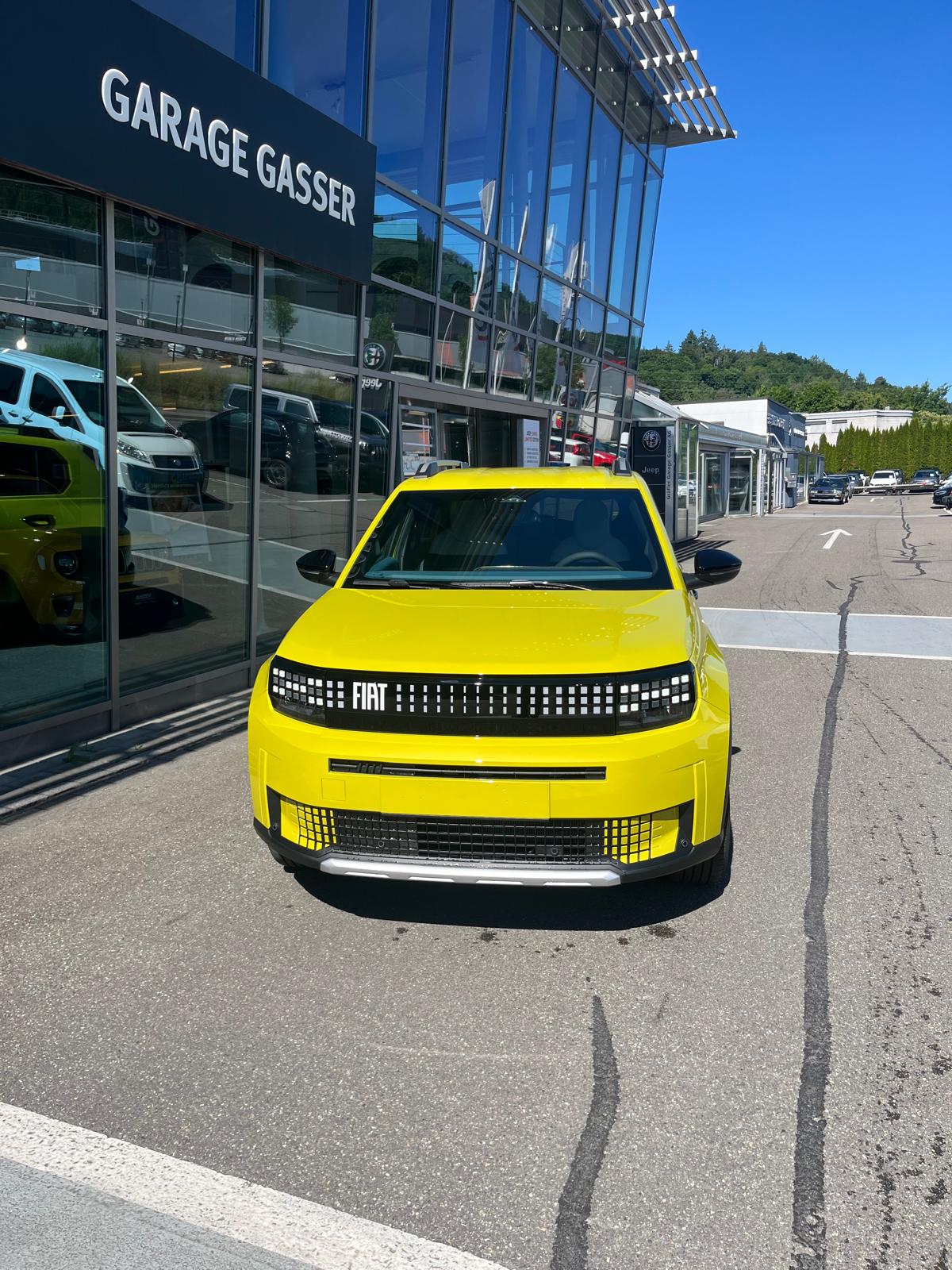 FIAT Grande Panda Elektro La Prima-showroom-element-3