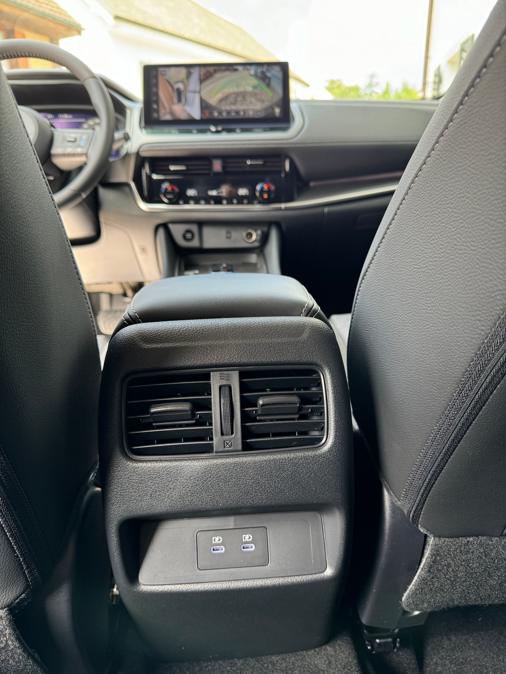 NISSAN Qashqai 1.5 VC-T e-Power N-Connecta-image-8