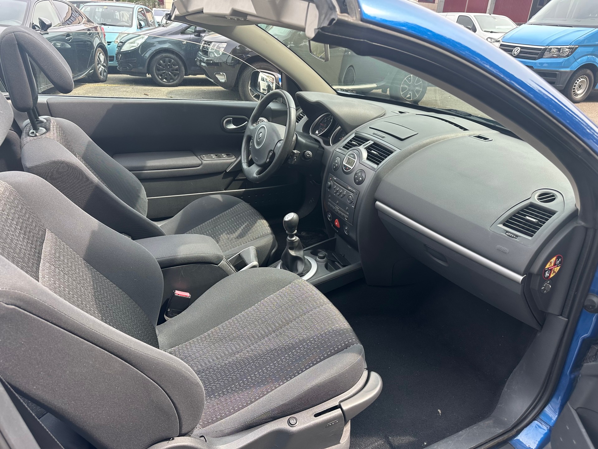 RENAULT Mégane C-C 2.0 16V Exception-image-13