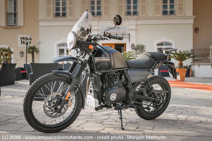 ROYAL ENFIELD Himalayan
