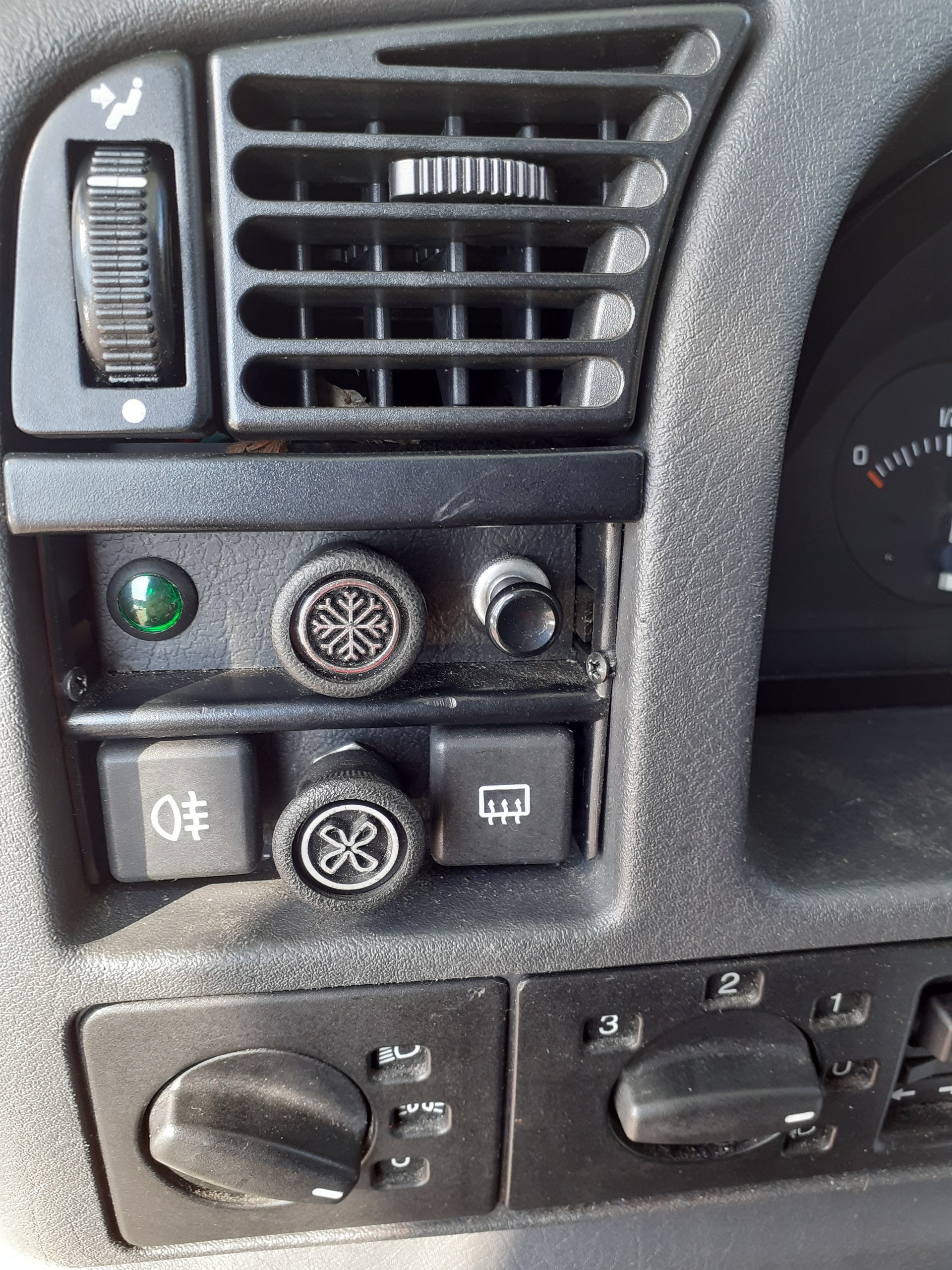 CITROEN Riesen Buß 2.5 L TD jumper buss 15 Plätze-image-8