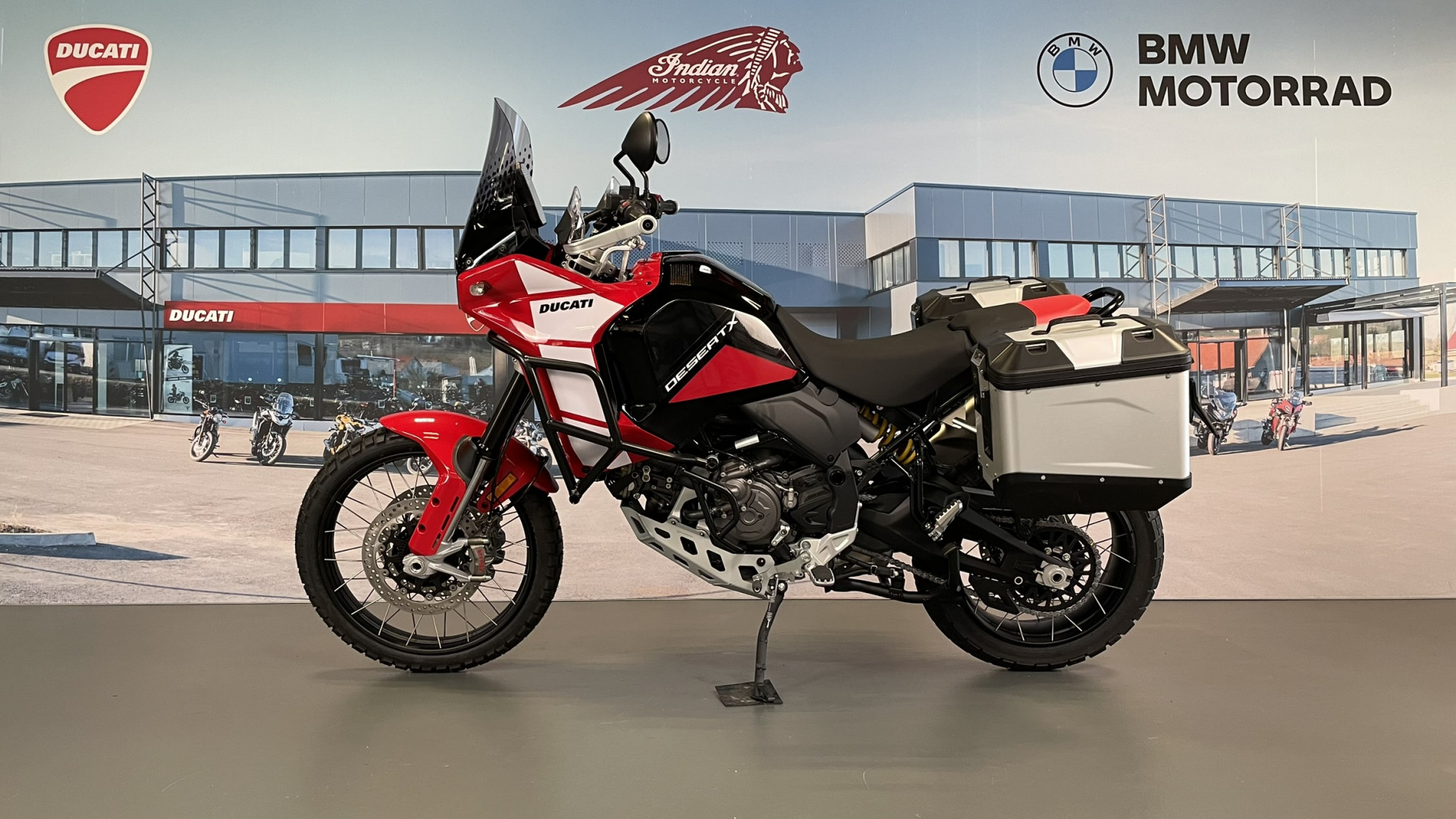 DUCATI 937 DesertX V2 Discovery-image-3