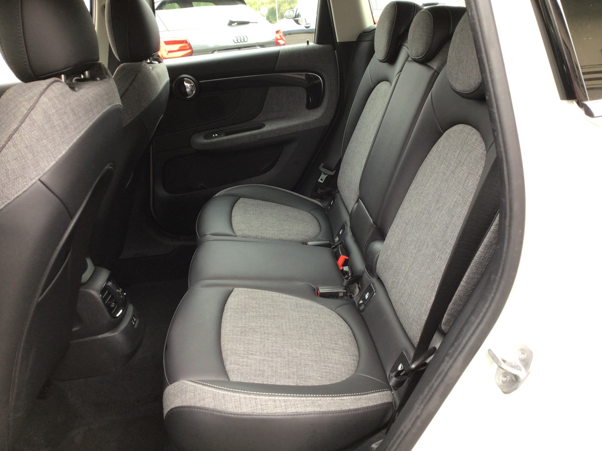 MINI Countryman Cooper ALL4 Steptronic-image-8