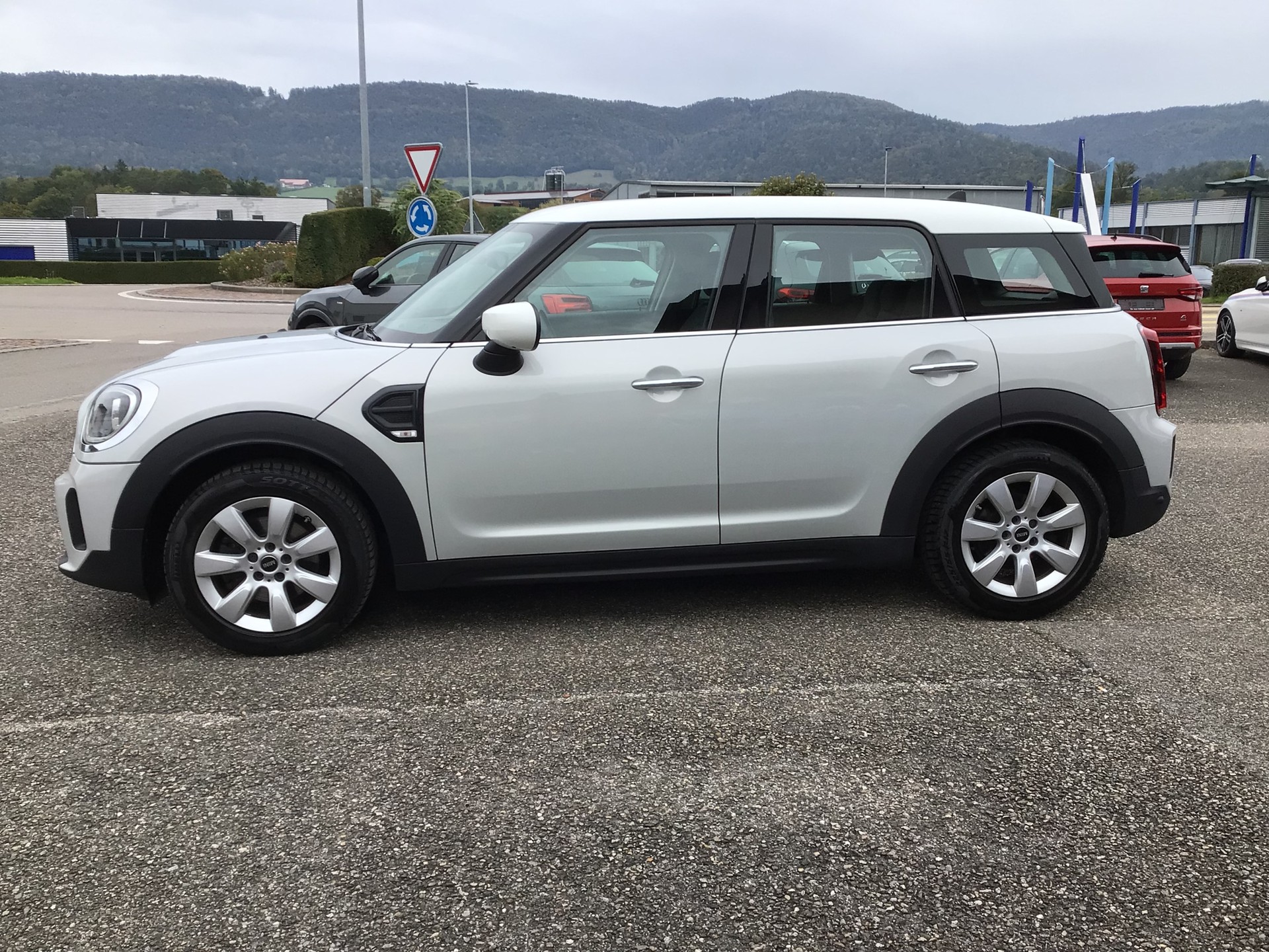 MINI Countryman Cooper ALL4 Steptronic-image-6