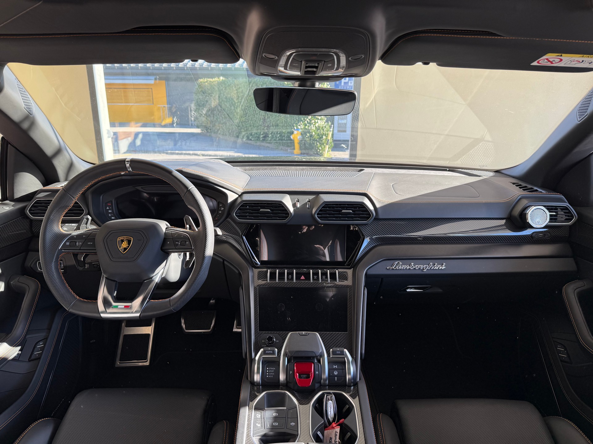 LAMBORGHINI Urus E-Gear-image-11