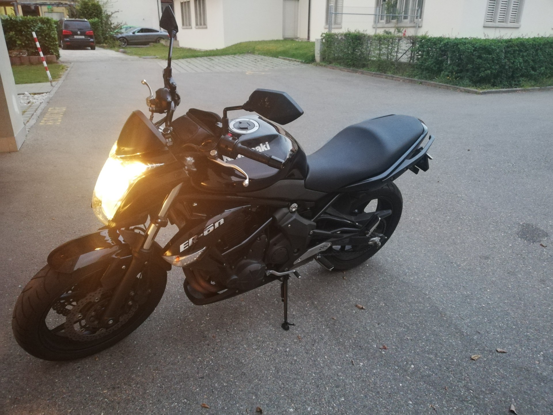 KAWASAKI ER-6 n ABS-image-2