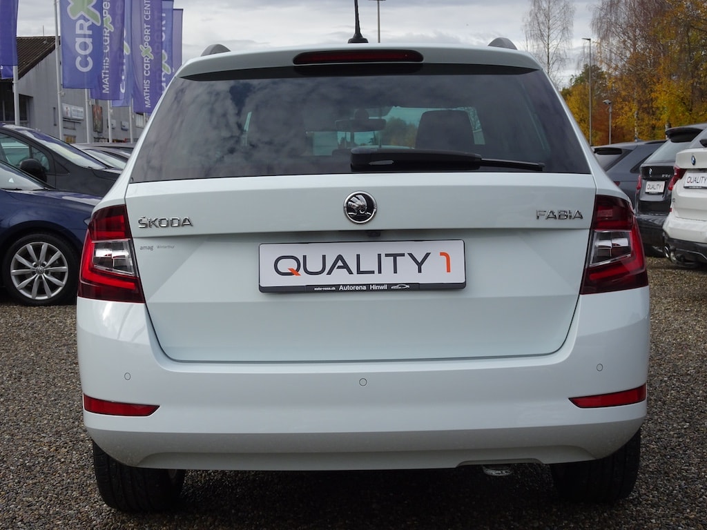 SKODA Fabia Combi 1.0 TSI Soleil-image-4