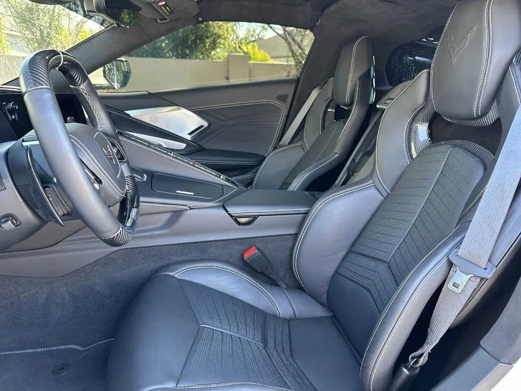 CHEVROLET Corvette Z06 2LZ-image-25