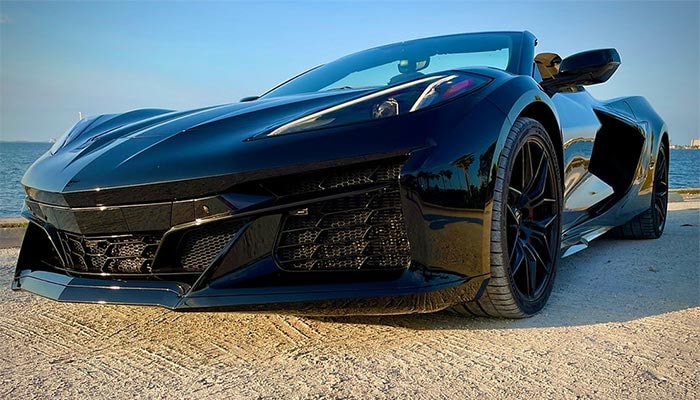 CHEVROLET Corvette Z06 2LZ-showroom-element-1