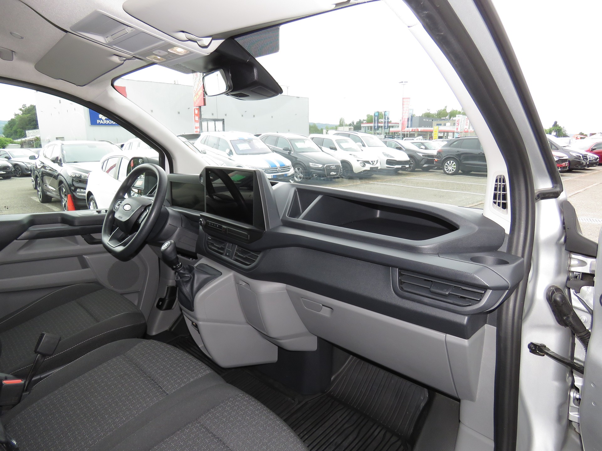 FORD Transit Custom Van 280 L1H1 Trend (NL 864 kg)-image-8