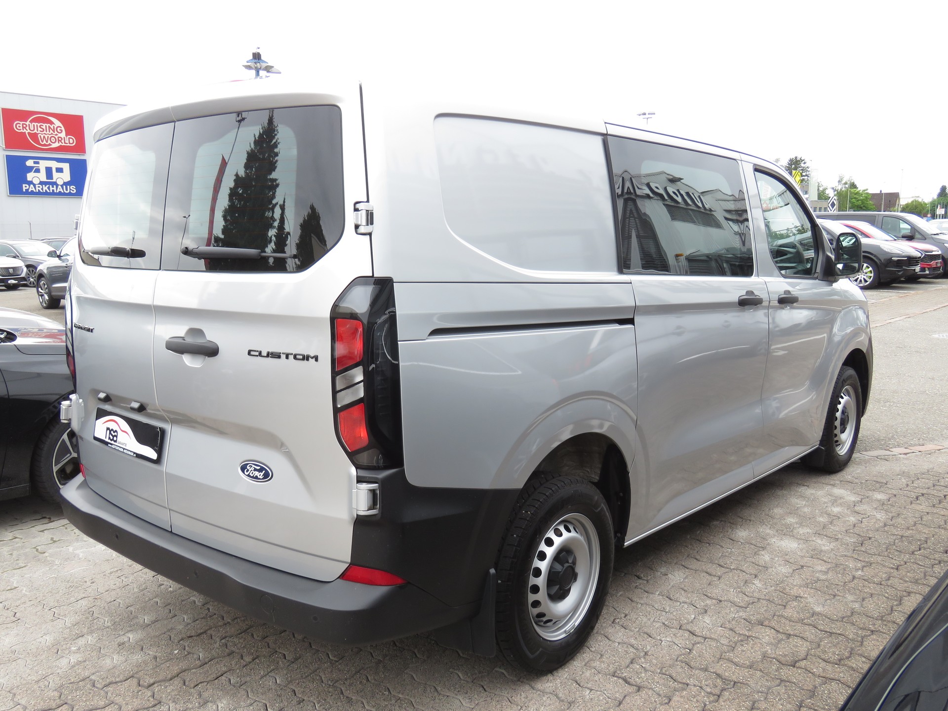 FORD Transit Custom Van 280 L1H1 Trend (NL 864 kg)-showroom-element-3