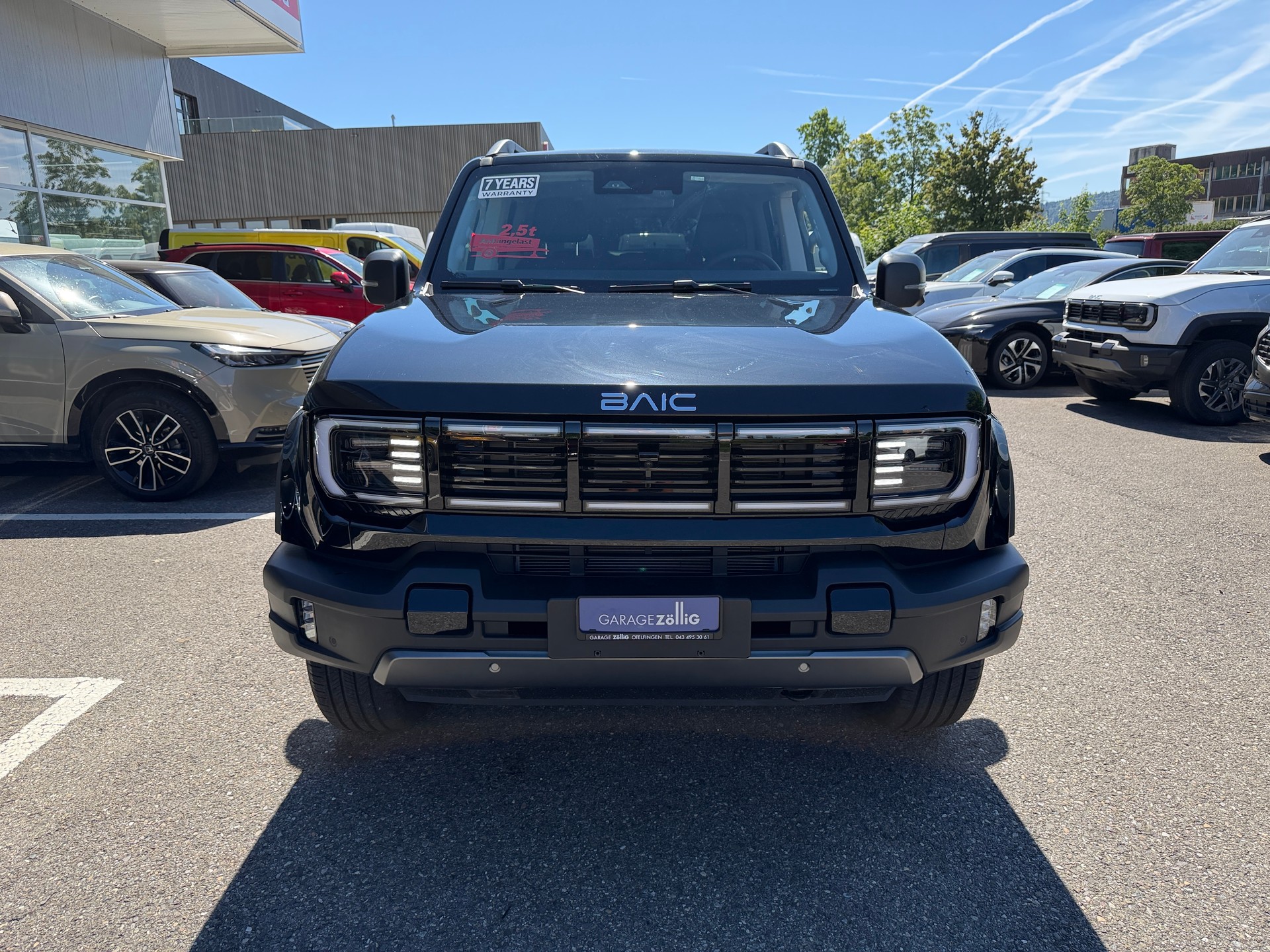 BAIC BJ40 4x4 - !! 7 Years Warranty !!-showroom-element-2