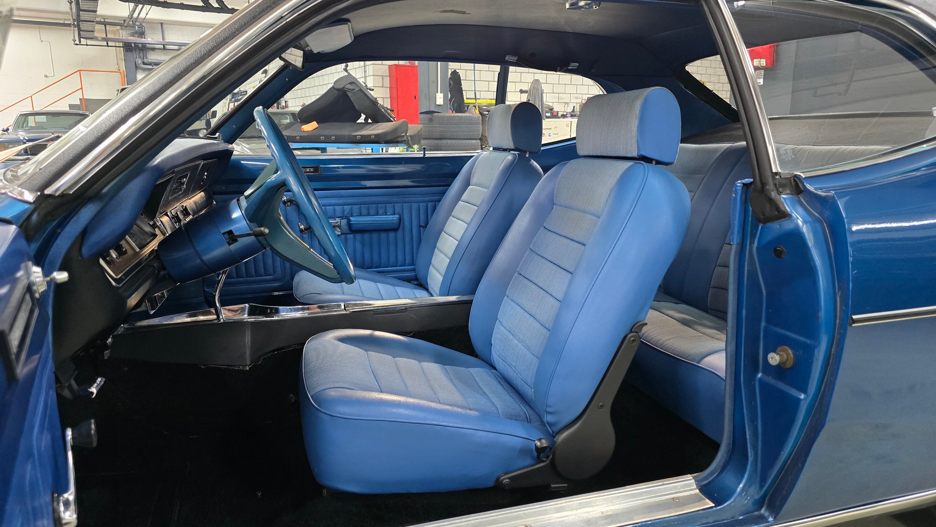 CHRYSLER Sport Coupé 5.2 V8 318 cui-image-23