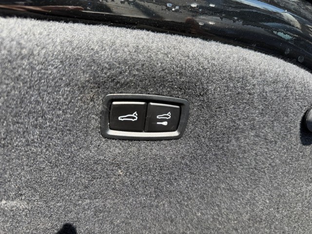 AUDI e-tron GT quattro-image-23