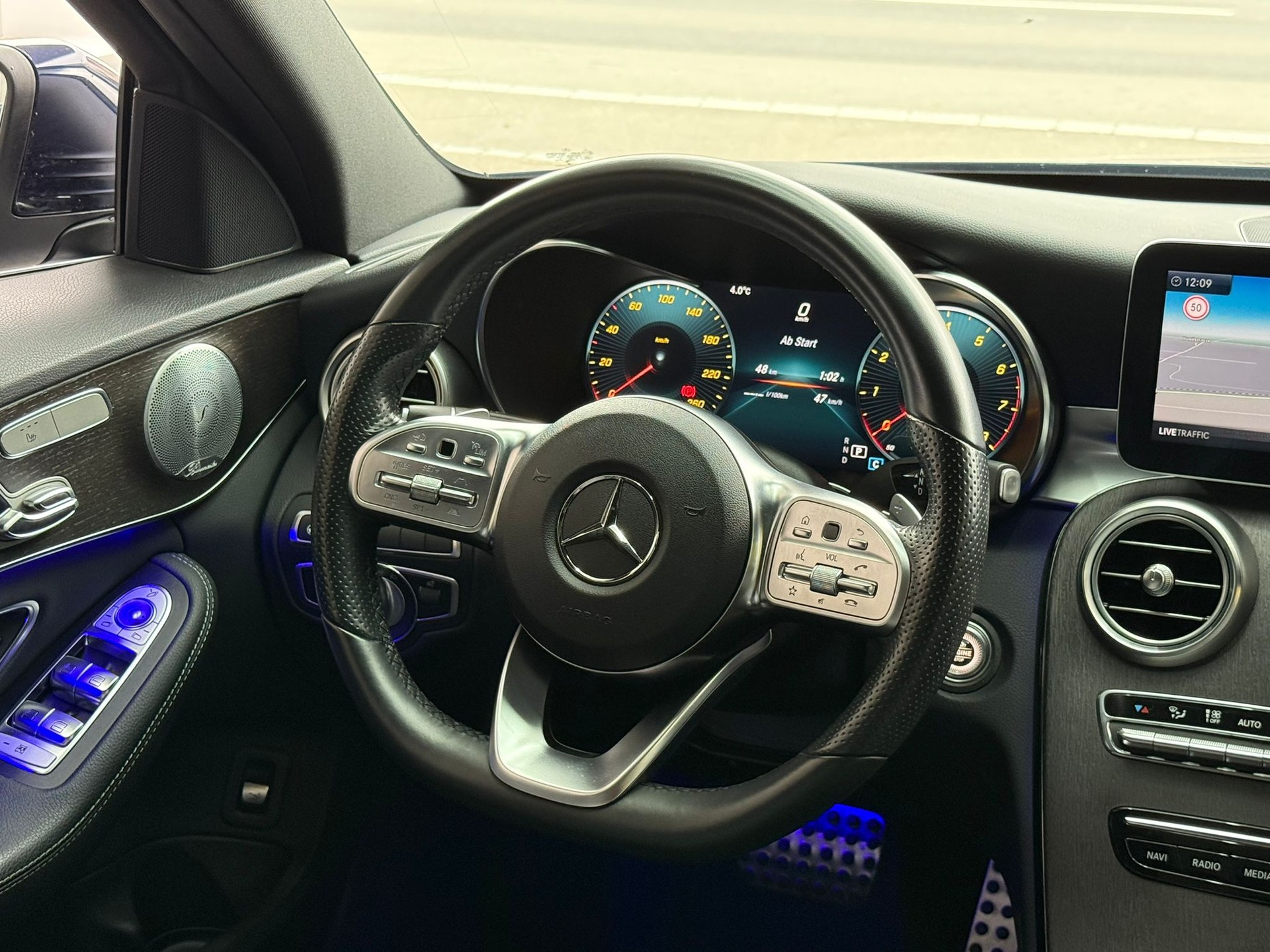 MERCEDES-BENZ C 400 4Matic AMG Line ▪ Facelift ▪ 9G-Tronic-image-16