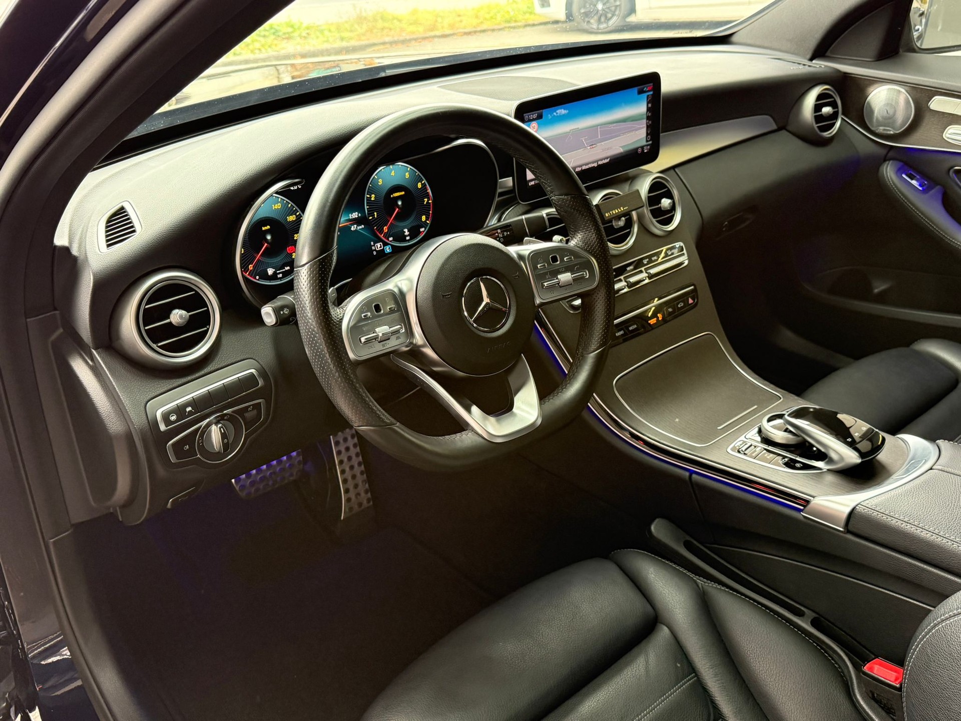 MERCEDES-BENZ C 400 4Matic AMG Line ▪ Facelift ▪ 9G-Tronic-image-7
