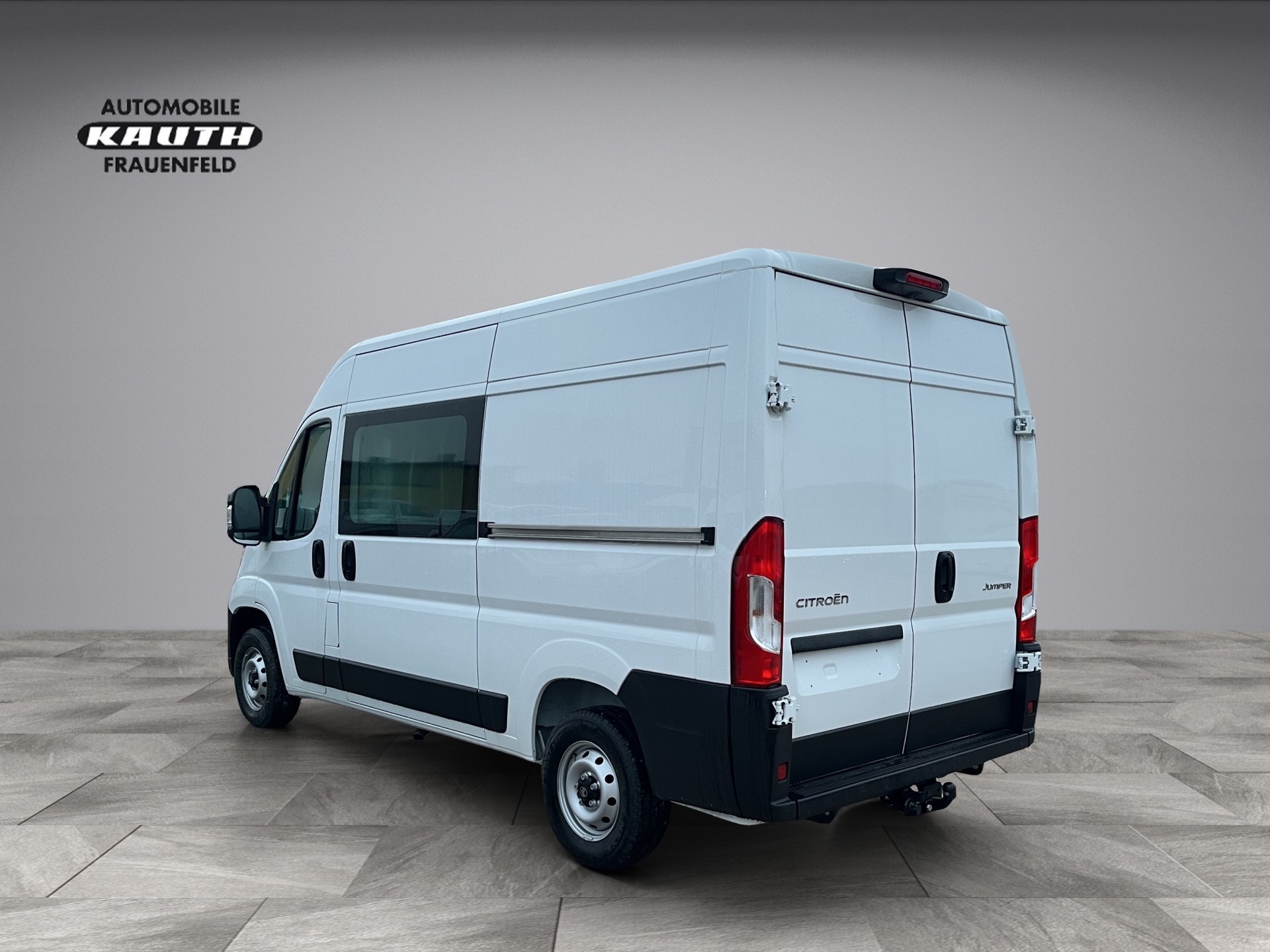 CITROEN Jumper 35 2.2 BlueHDi 140 L2H2 *Navigation, AHK, Rückfahrkamera, 2 Schiebetüren*-showroom-element-2