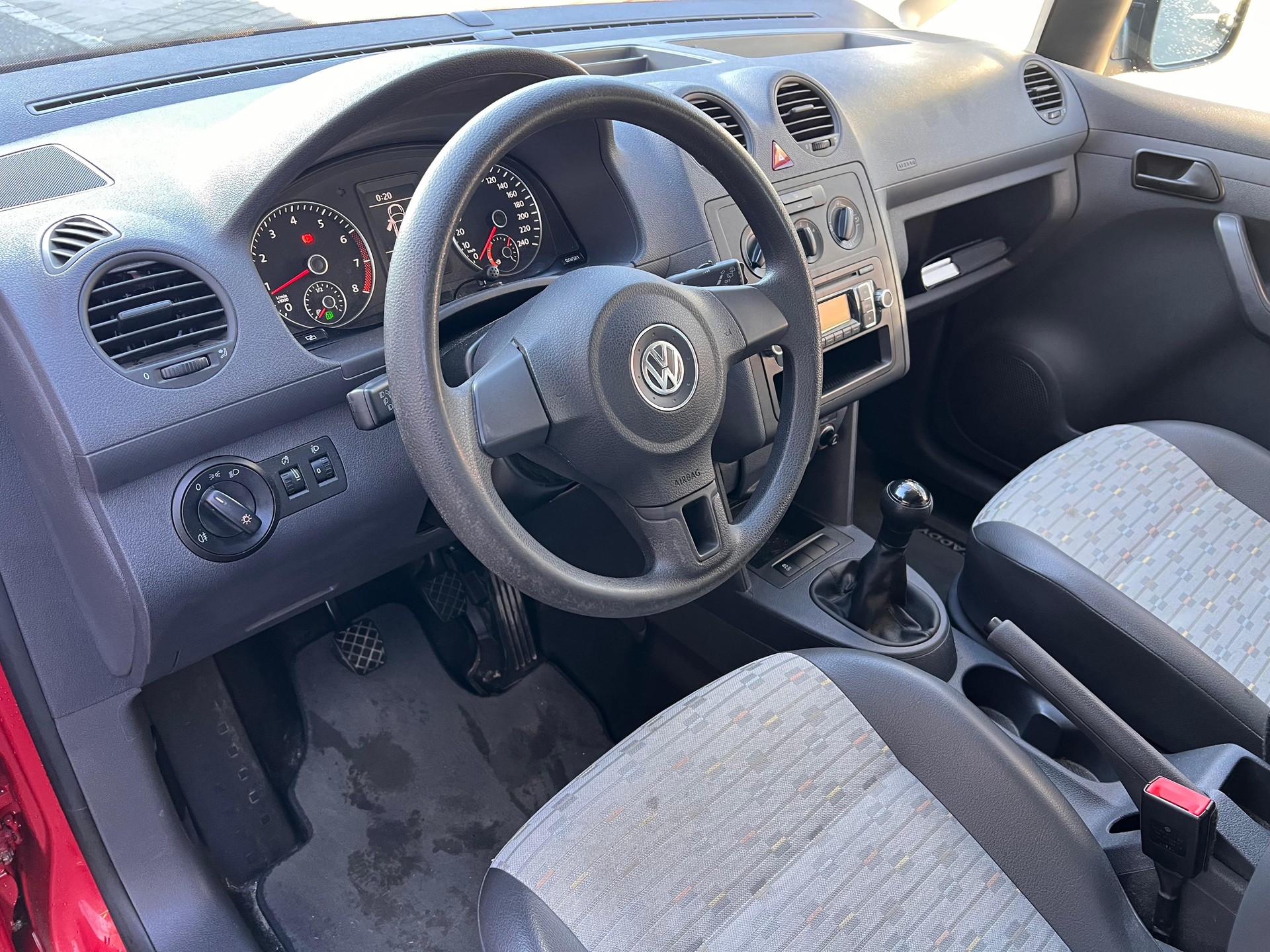 VW Caddy Kaw. 2.0 EcoFuel-image-8
