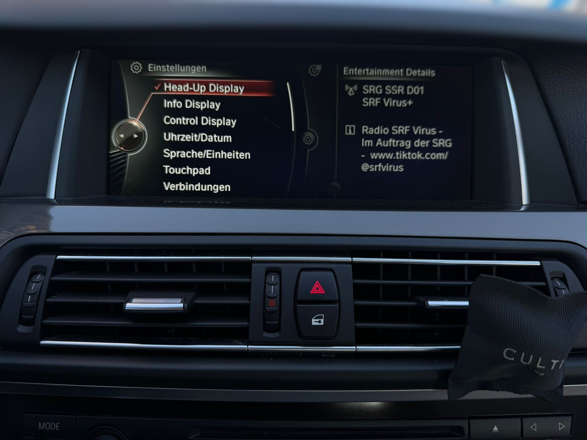 BMW 535d Touring xDrive Steptronic-image-11