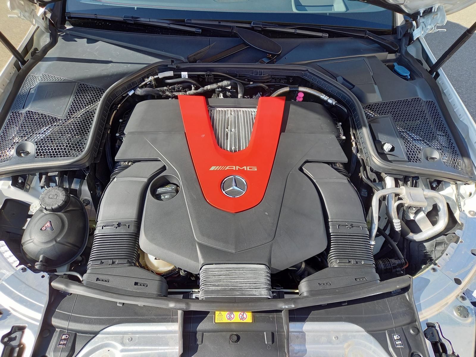 MERCEDES-BENZ C 43 Cabriolet AMG 4Matic 9G-Tronic-image-21