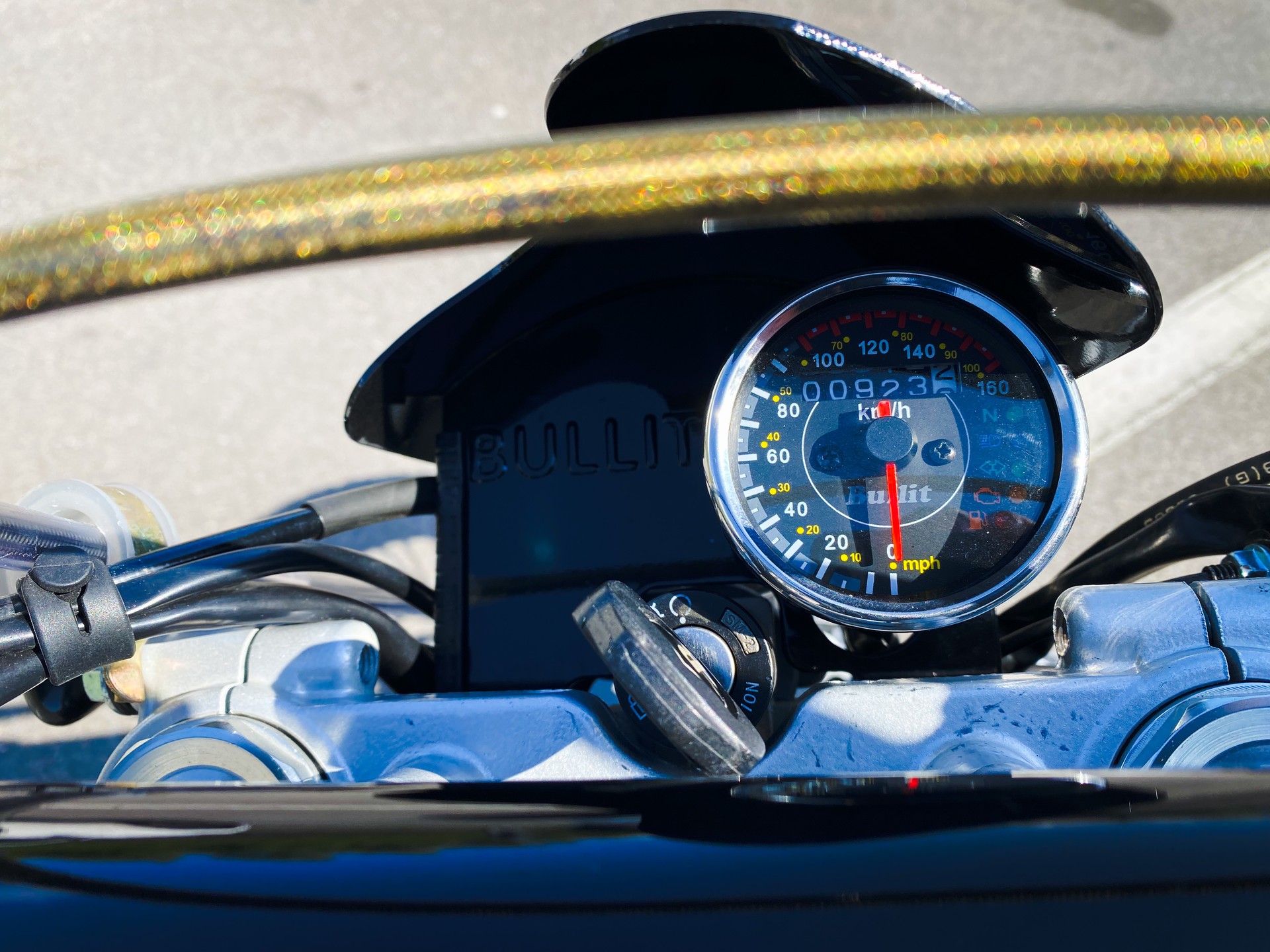 BULLIT Hero 125-image-4