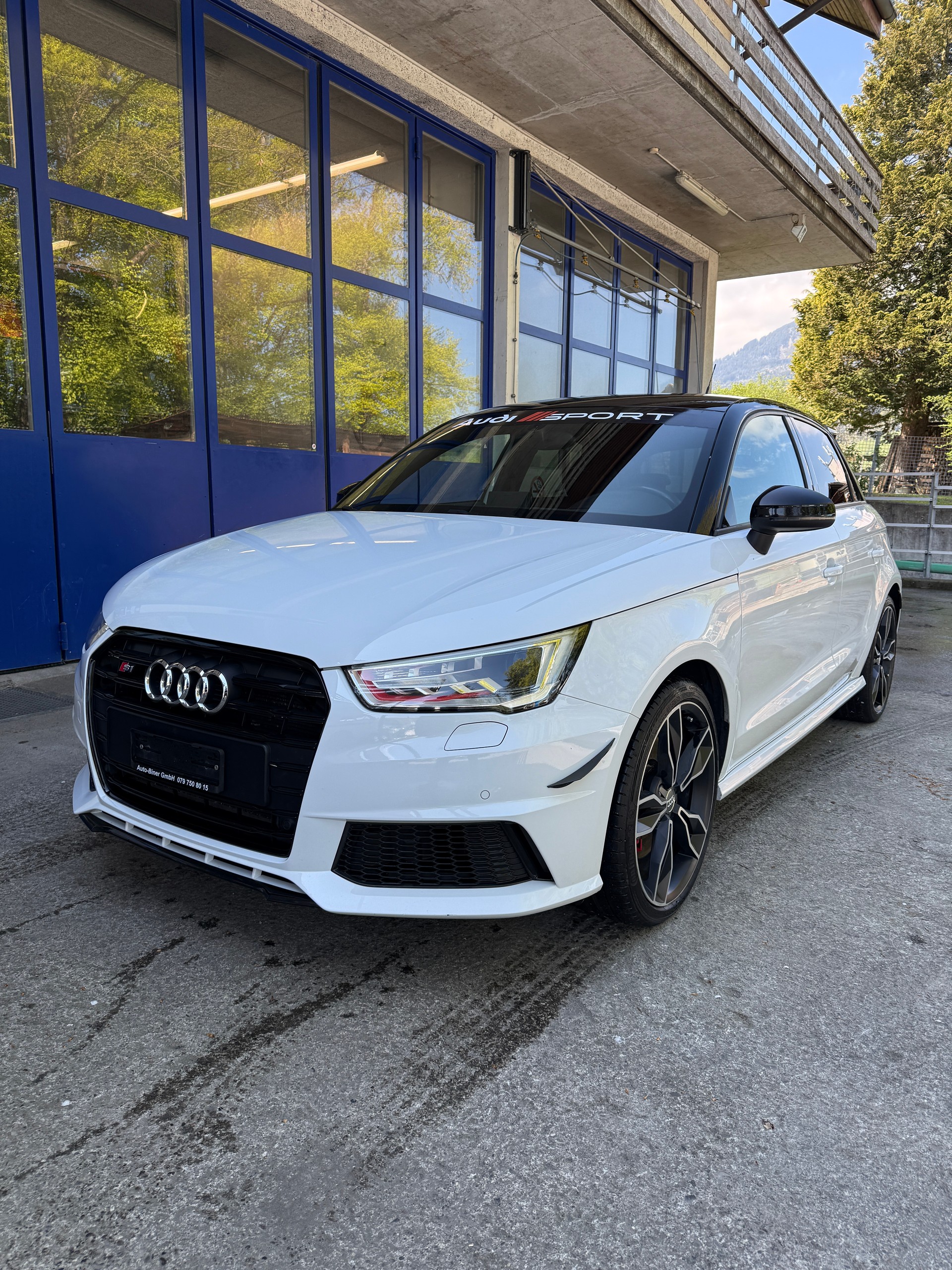 AUDI S1 Sportback 2.0 TFSI Sport quattro