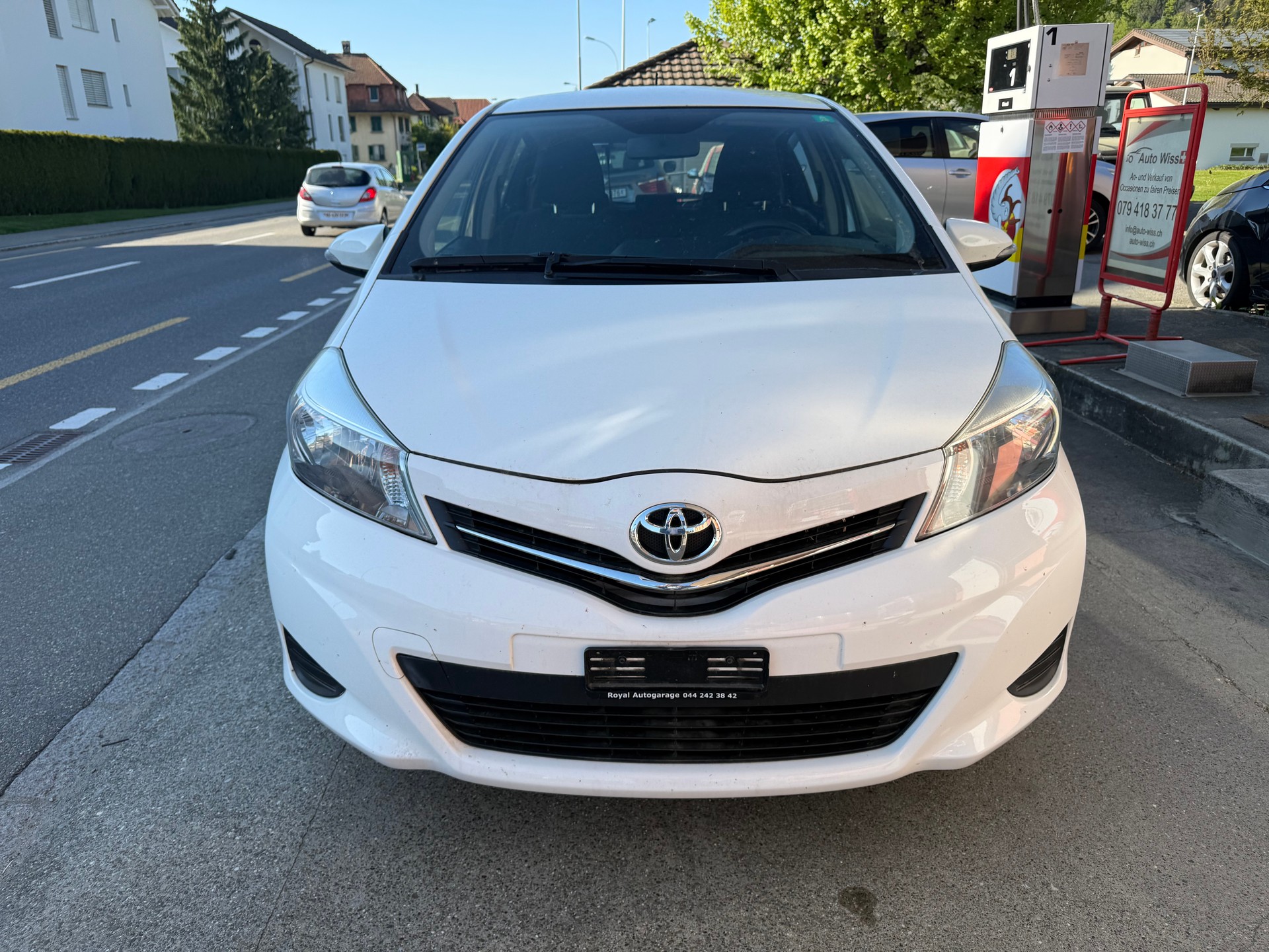 TOYOTA Yaris 1.33 Sol-image-1