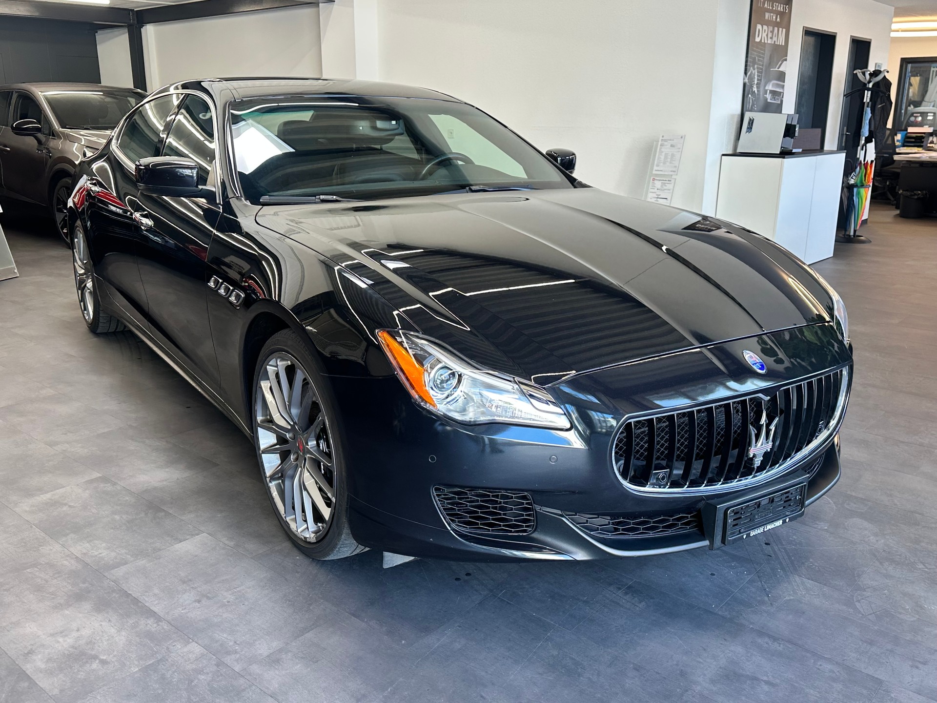 MASERATI Quattroporte 3.8 V8 DI Biturbo GTS Automatica-image-6