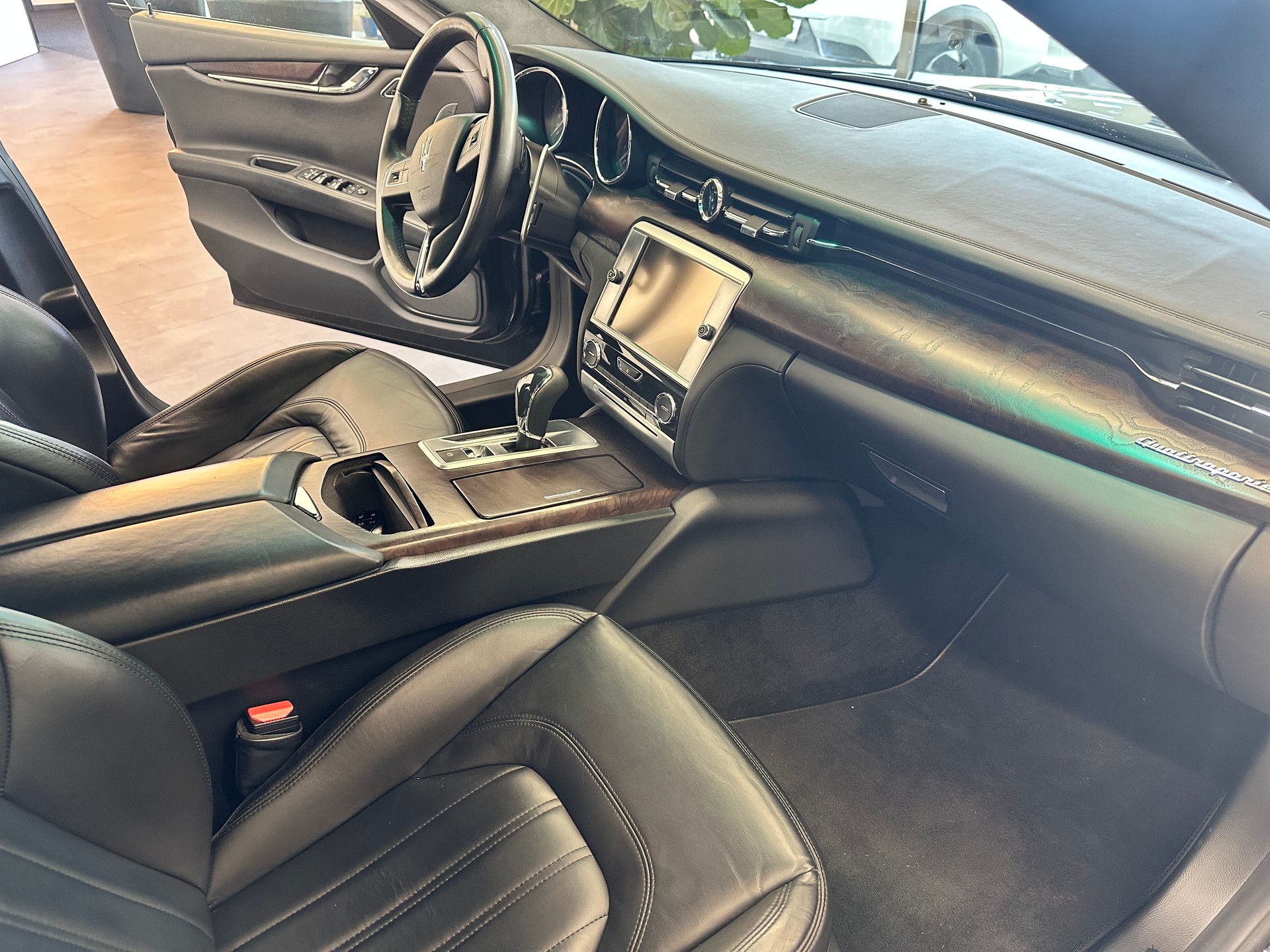 MASERATI Quattroporte 3.8 V8 DI Biturbo GTS Automatica-image-15