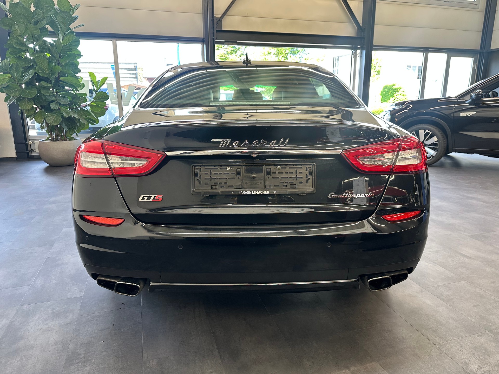 MASERATI Quattroporte 3.8 V8 DI Biturbo GTS Automatica-showroom-element-3