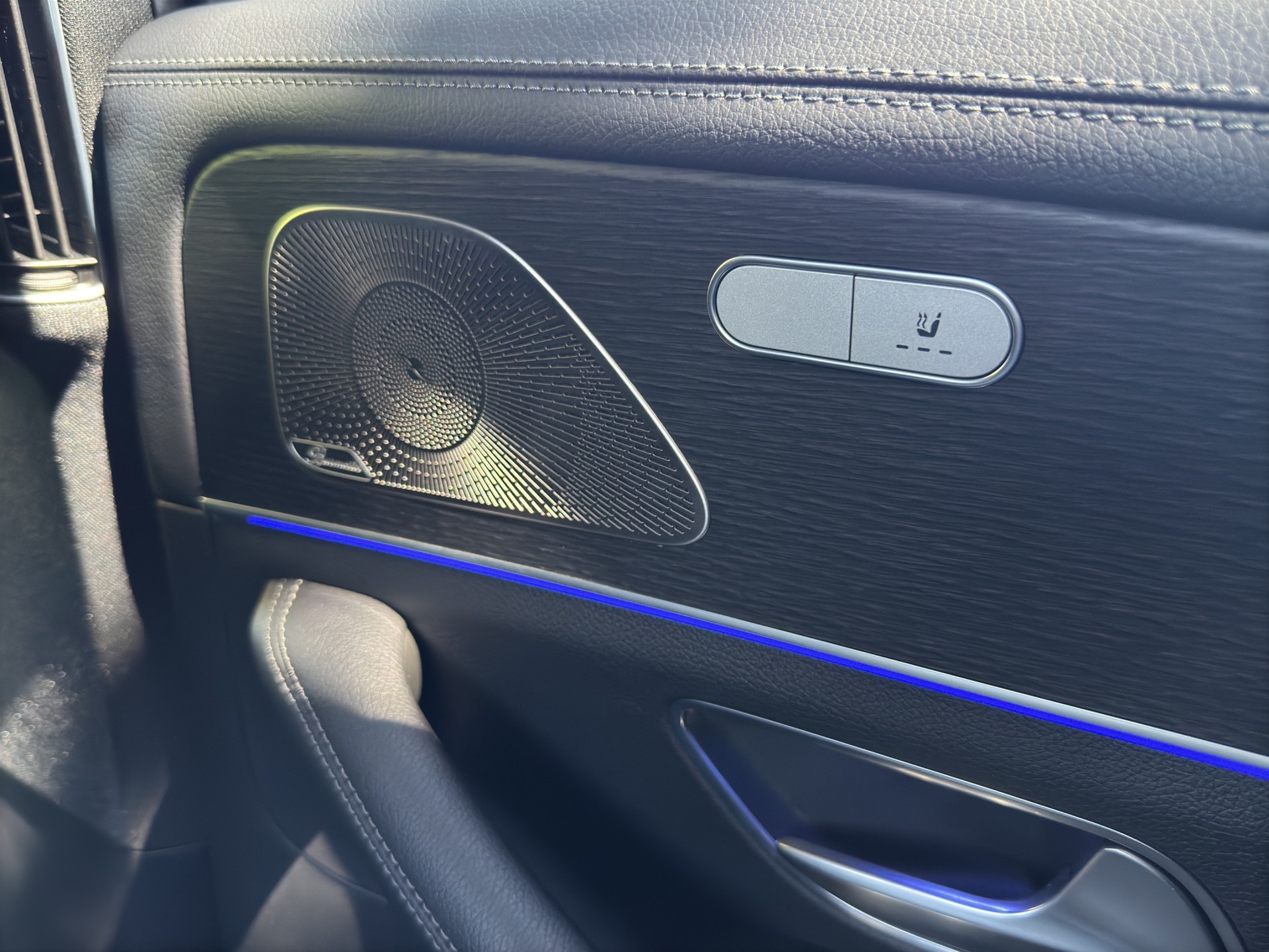 MERCEDES-BENZ GLE 450 4Matic 9G-Tronic-image-24