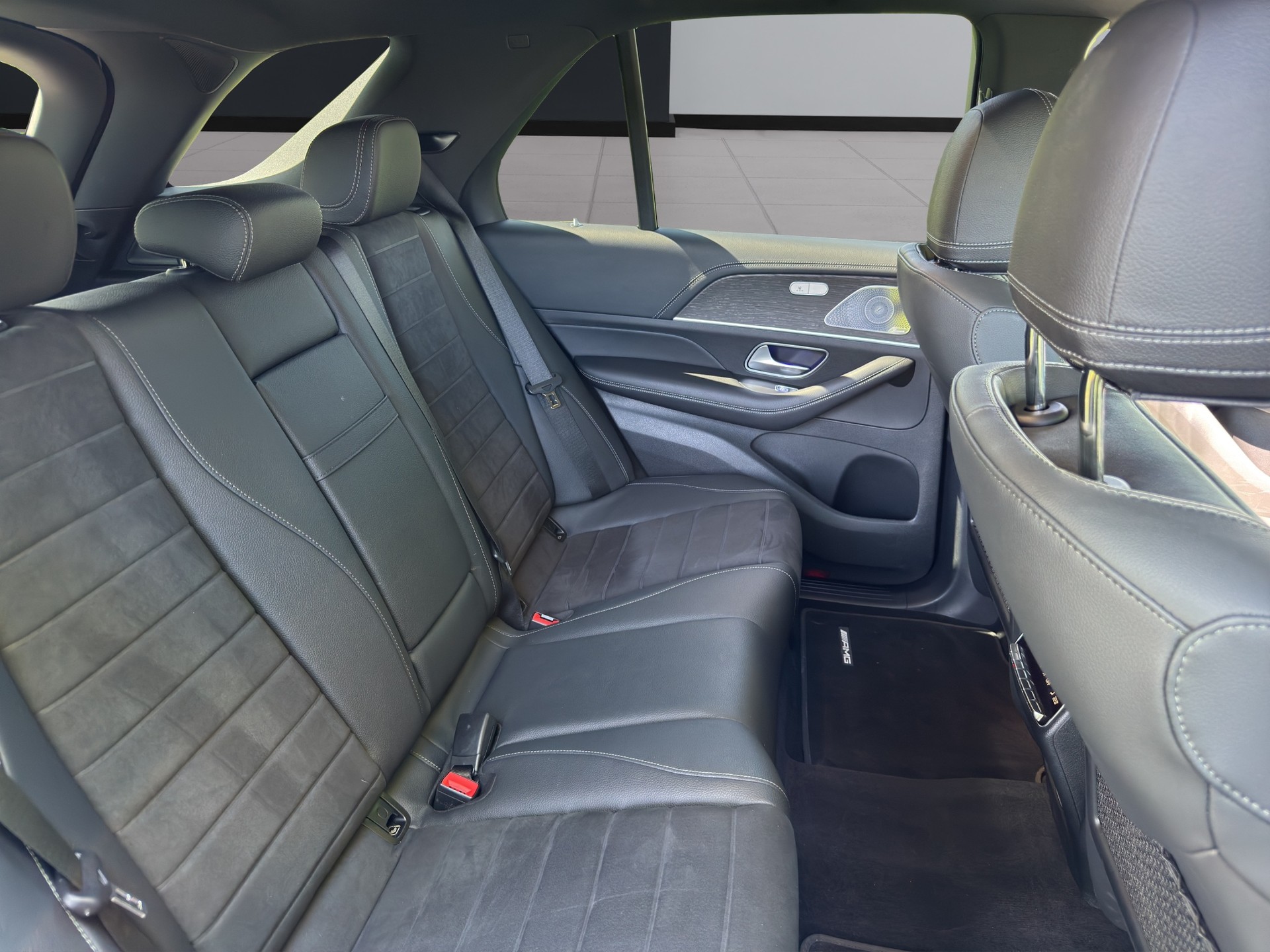 MERCEDES-BENZ GLE 450 4Matic 9G-Tronic-image-14