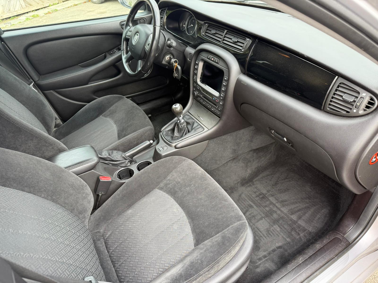 JAGUAR X-Type Estate 2.0D Classic-image-7