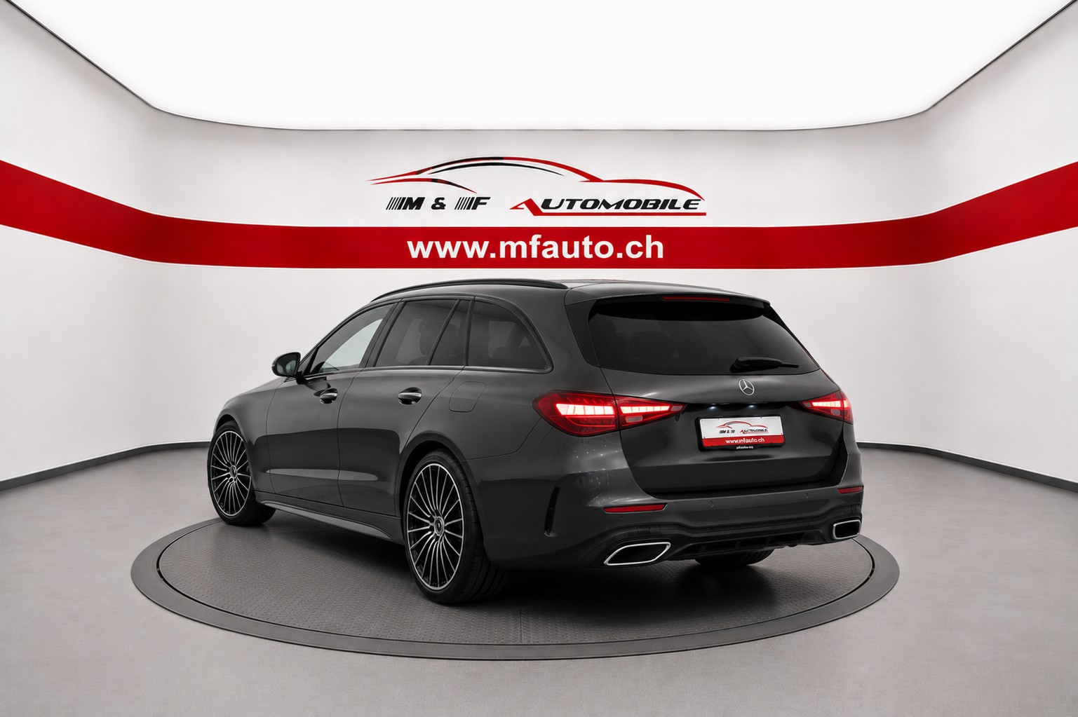 MERCEDES-BENZ C 220 d Swiss Star AMG Line 4matic Kombi-image-4