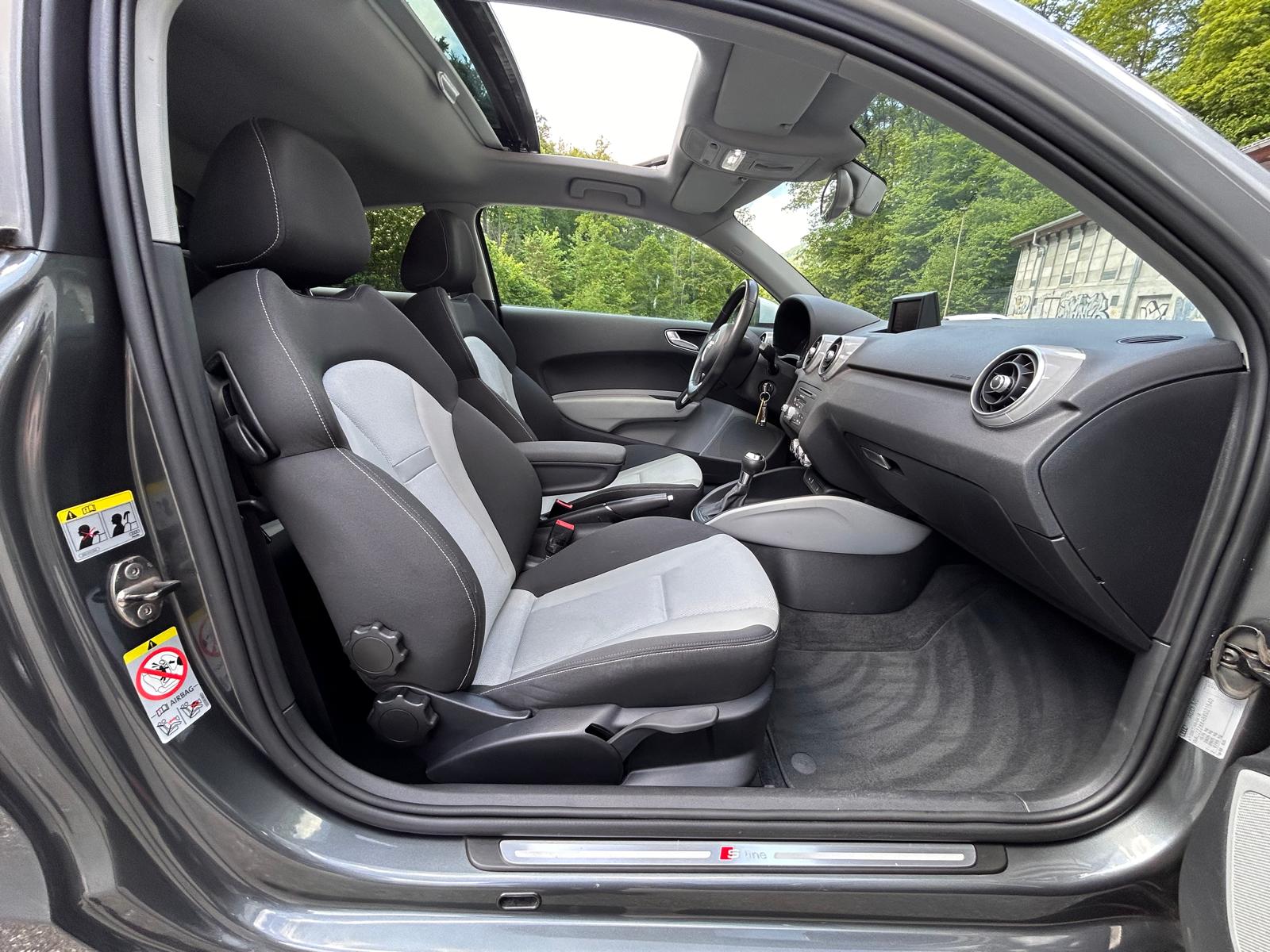 AUDI A1 1.4 TFSI Ambition S-tronic-image-9