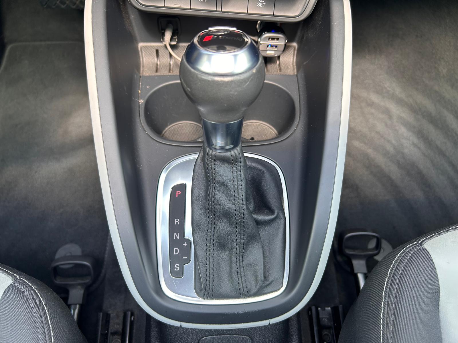 AUDI A1 1.4 TFSI Ambition S-tronic-image-20