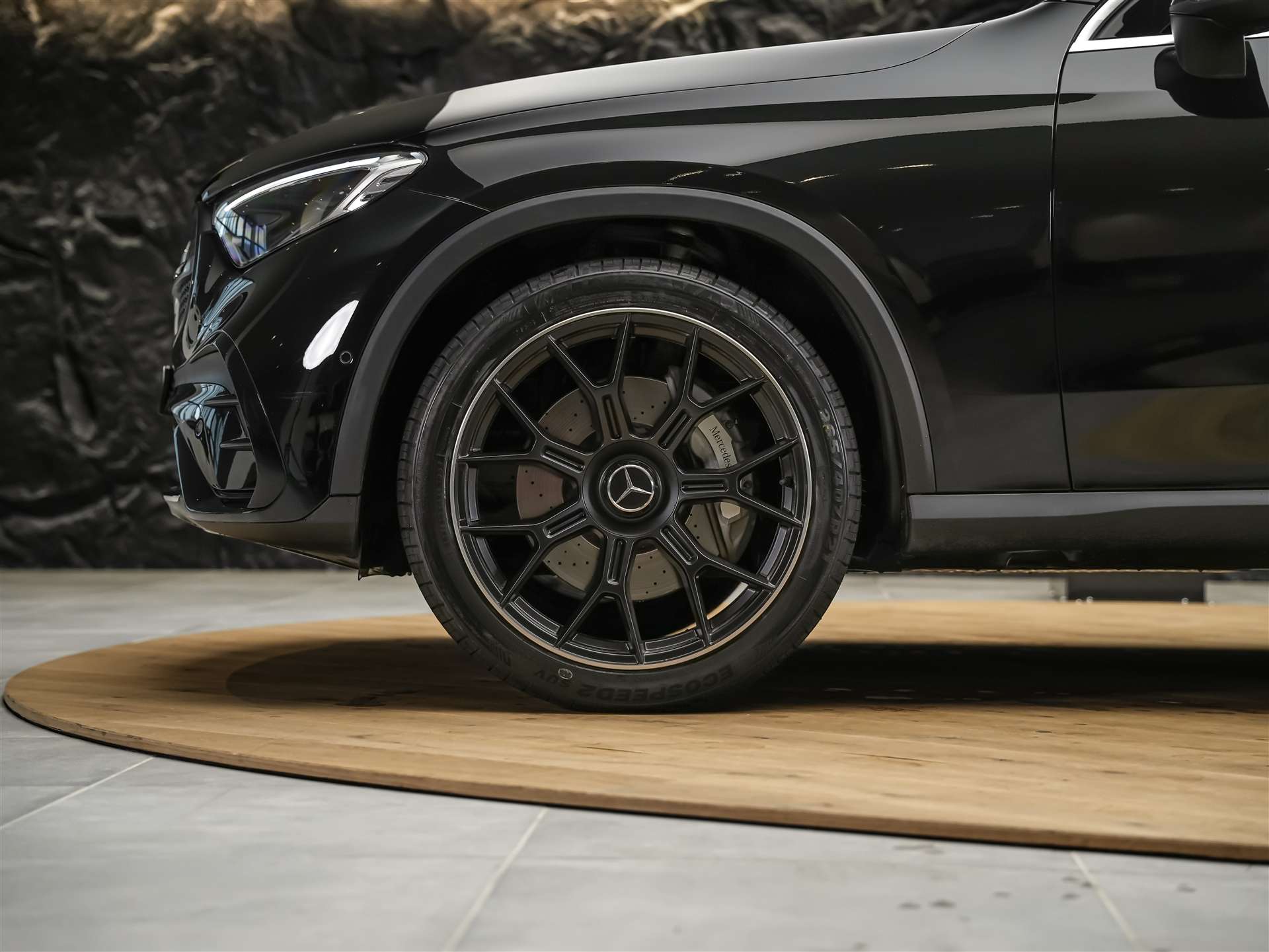 MERCEDES-BENZ GLC 220 d AMG Line 4Matic 9G-Tronic *21 Zoll*AMG Advanced Paket*Burmester*Rückfahrkamera*-image-15